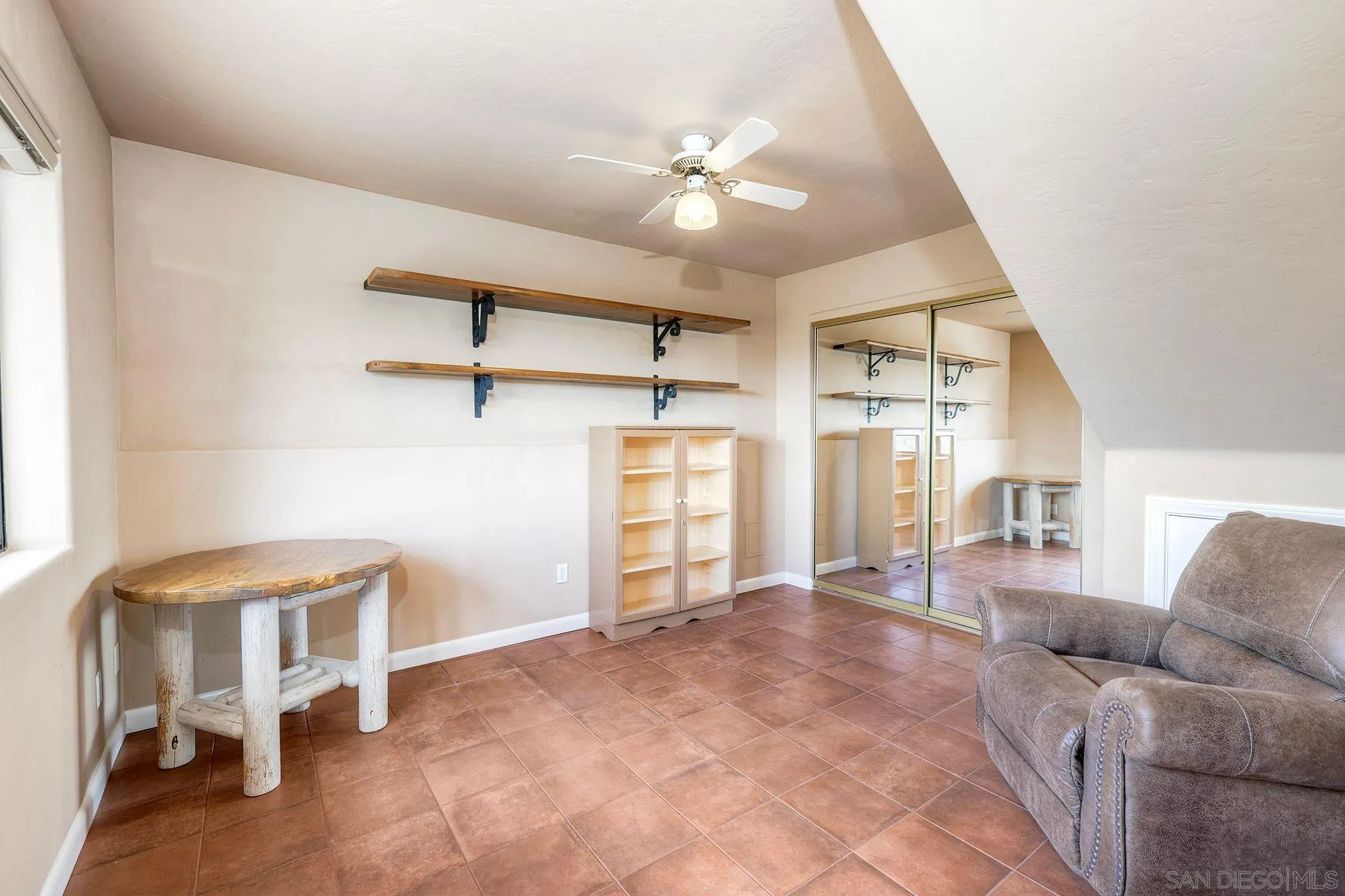 https://cdn.realtyfeed.com/cdn/127/260010532/8503692ec0800d831a24baca1fbdf2ba.webp