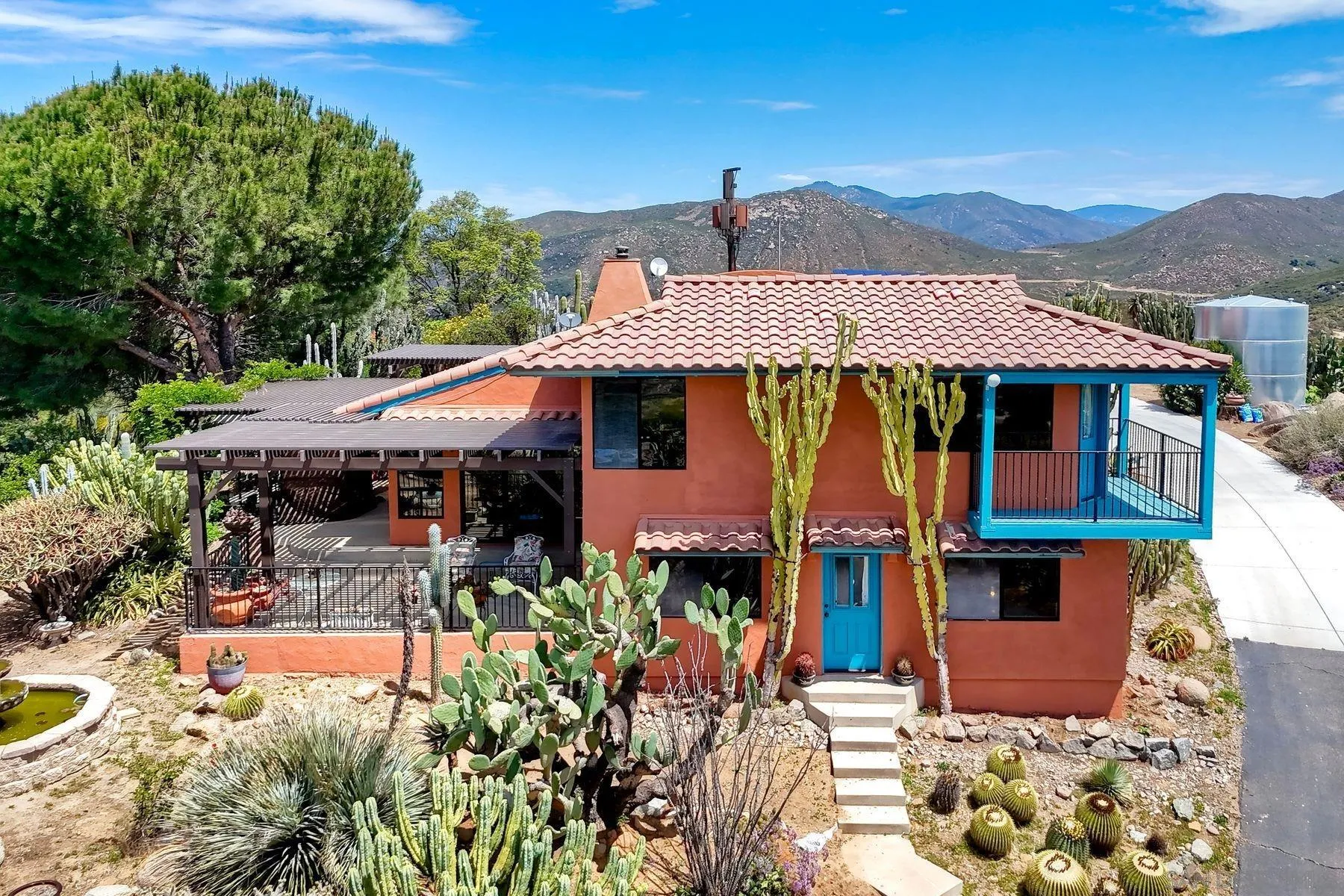 https://cdn.realtyfeed.com/cdn/127/260010532/ae5a59f22da0b31820fd9d07dd4805ae.webp