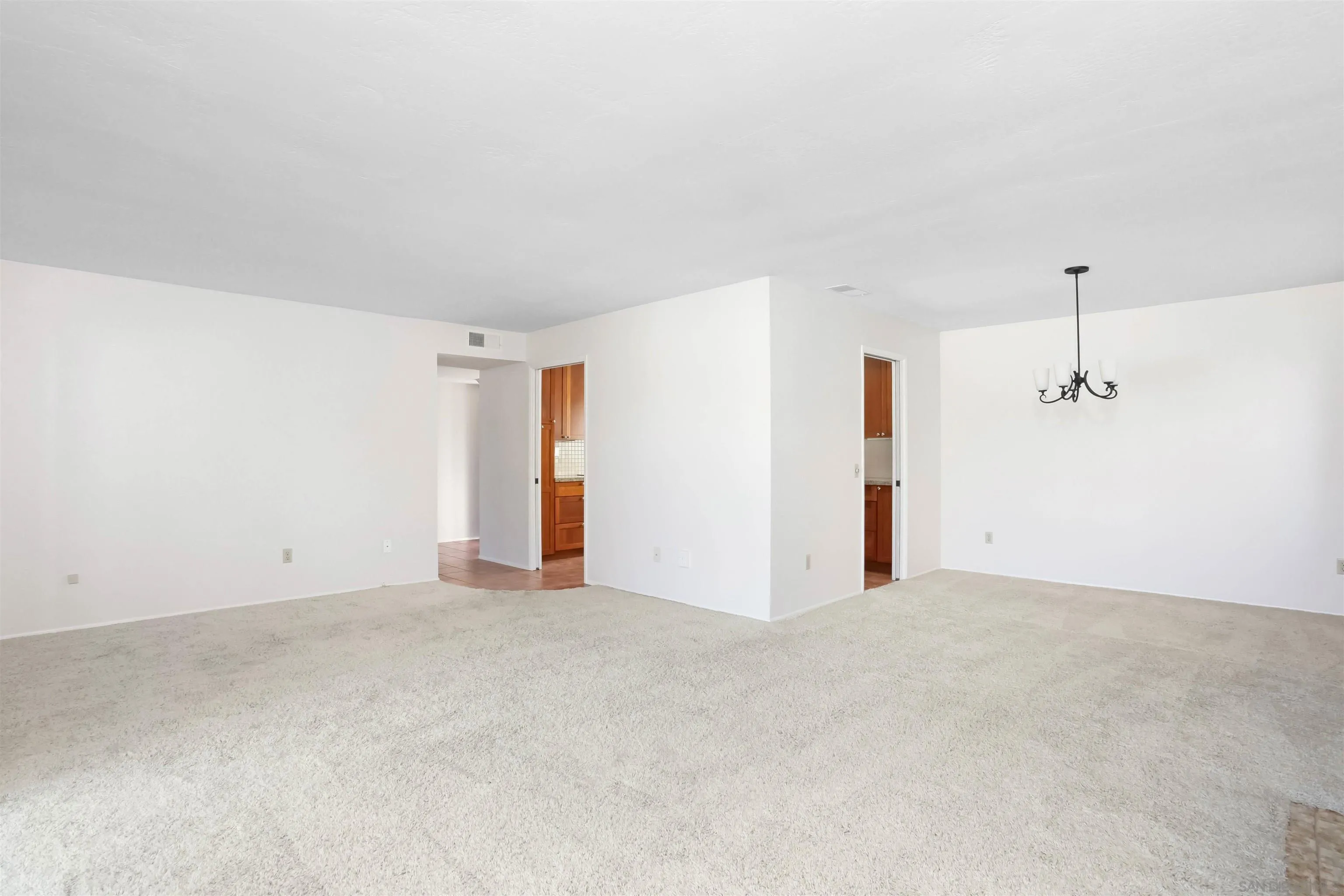 Photo #22: 260010533 Listing: Photo #22