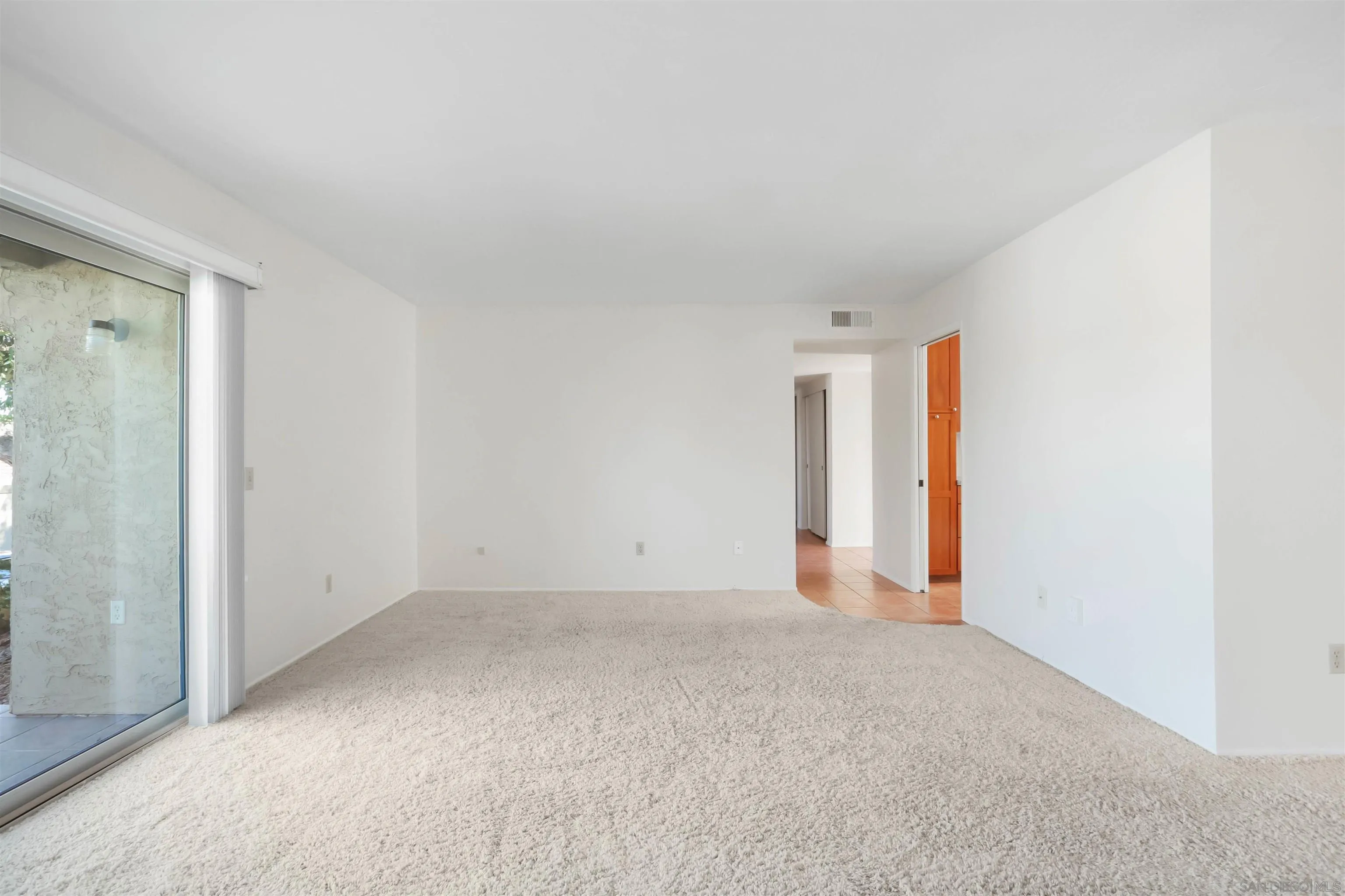 Photo #23: 260010533 Listing: Photo #23