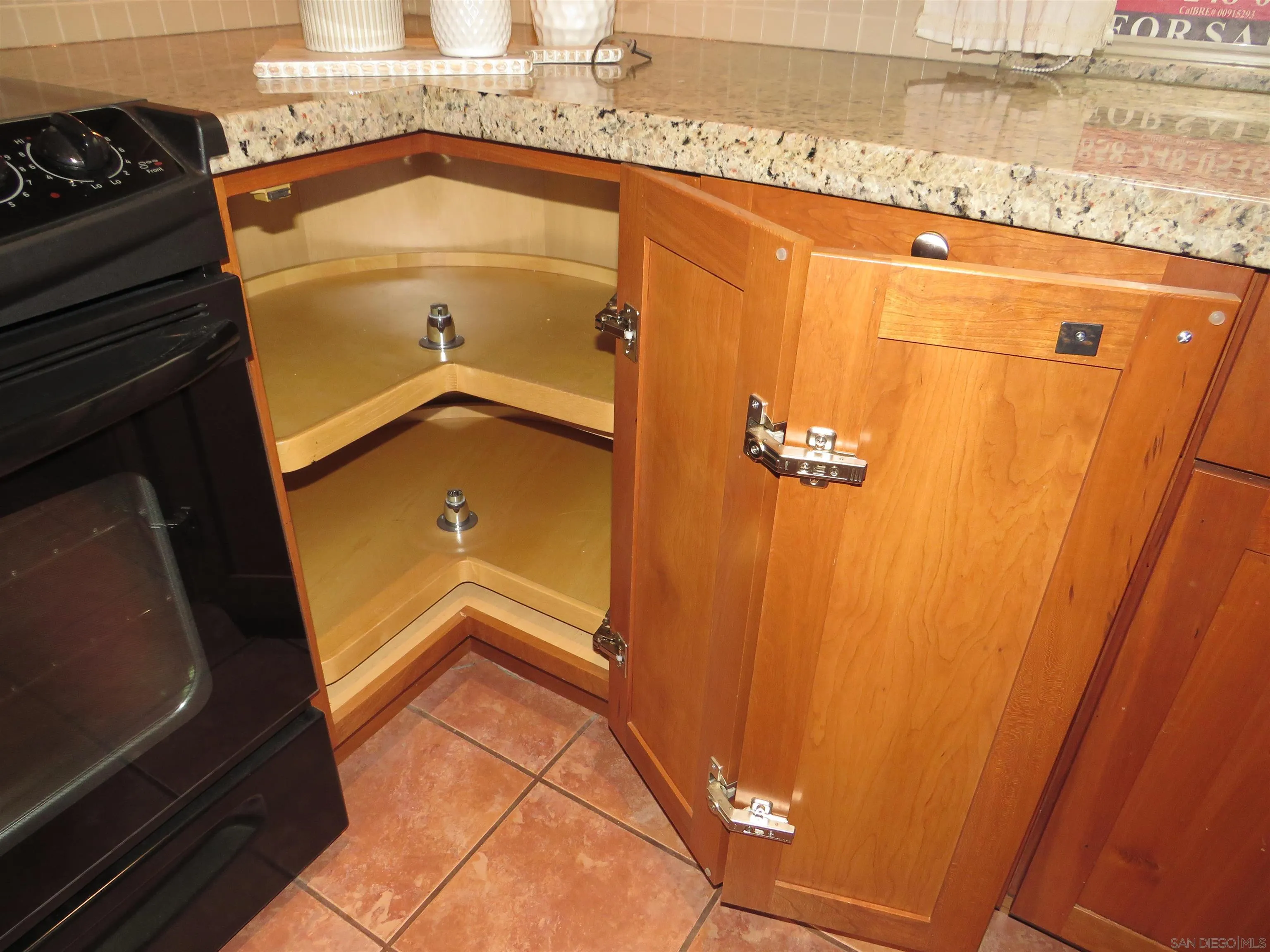 Photo #7: 260010533 Listing: Photo #7