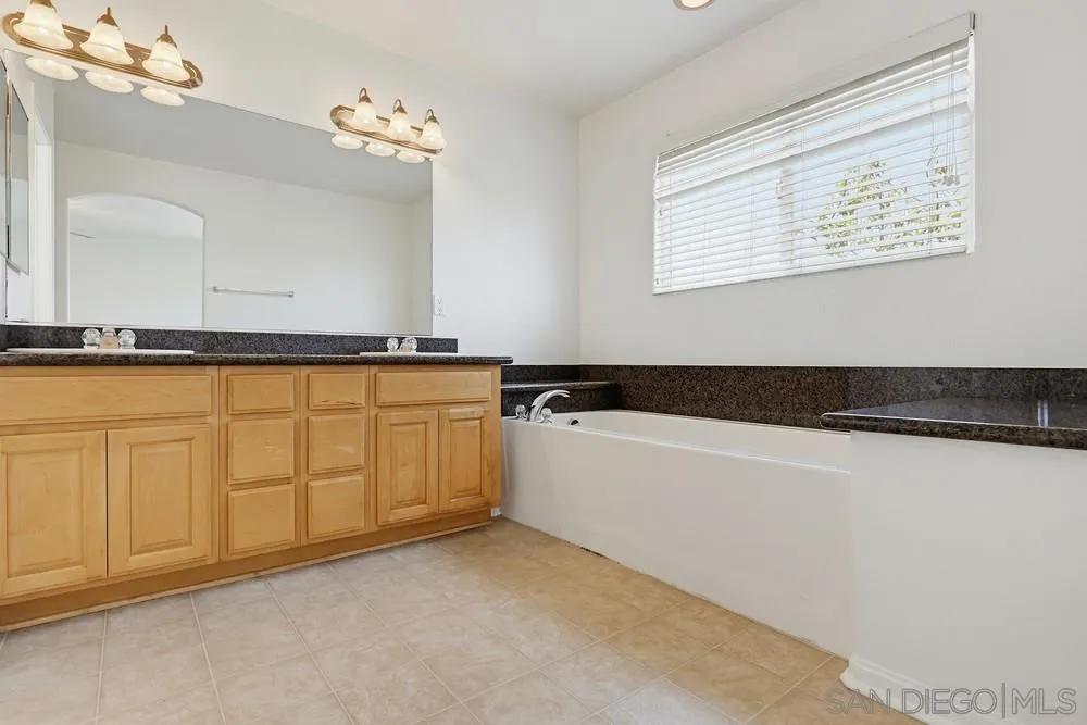 Photo #18: 260010534 Listing: Photo #18