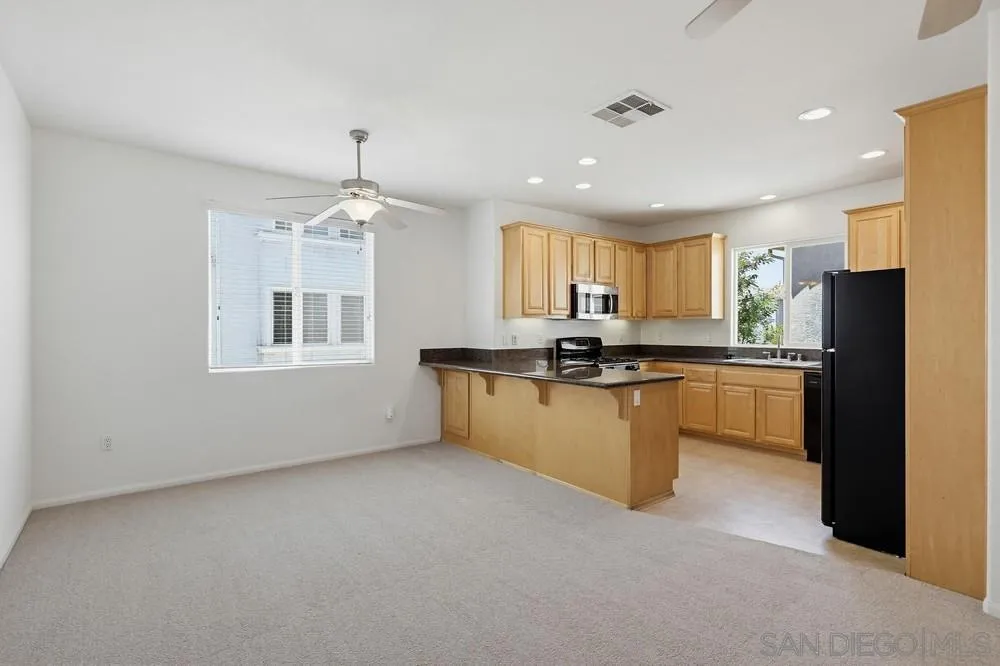 Photo #11: 260010534 Listing: Photo #11