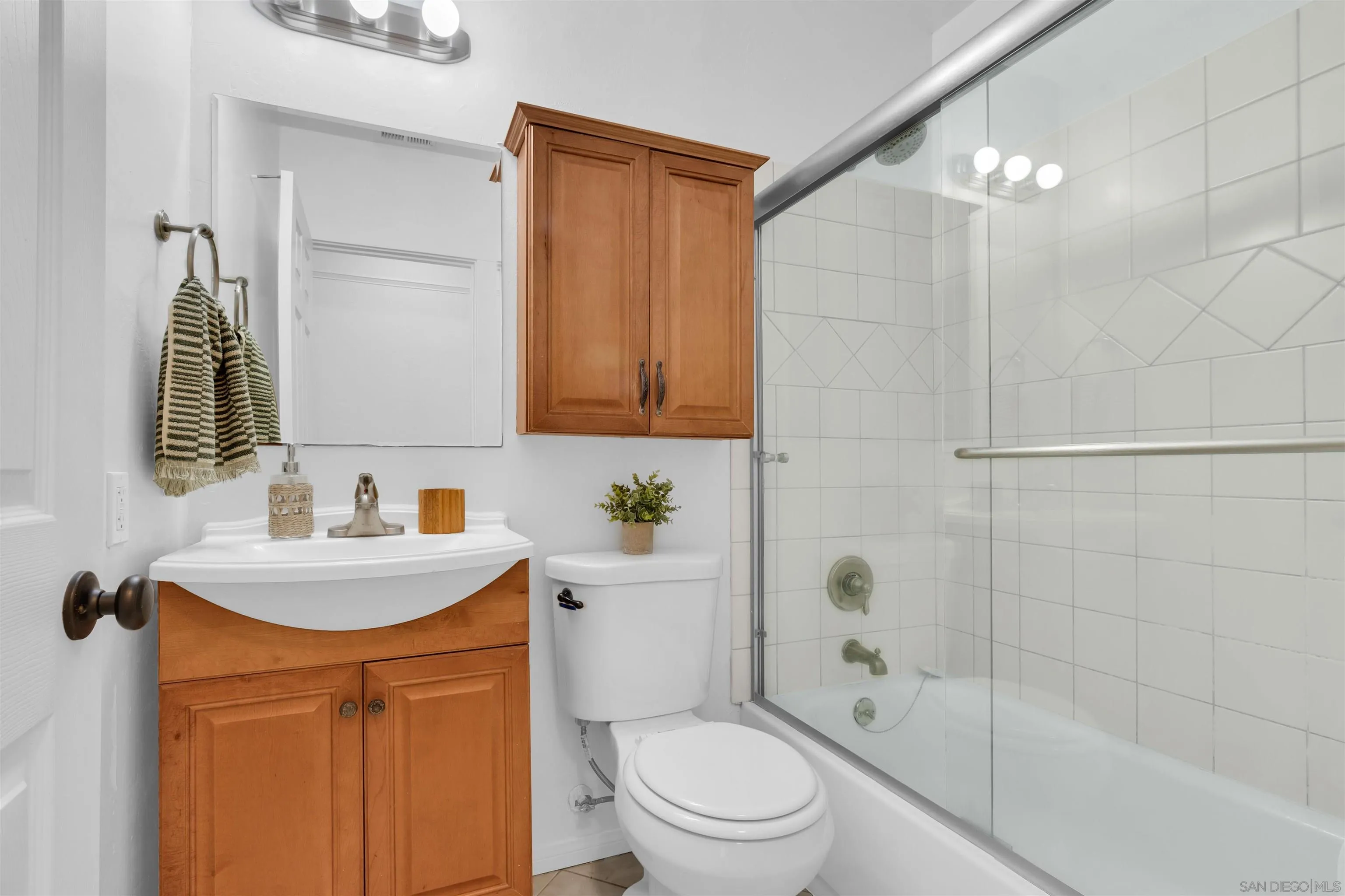 https://cdn.realtyfeed.com/cdn/127/260010537/5ab237139e137c1a1fd672b2c32caeee.webp