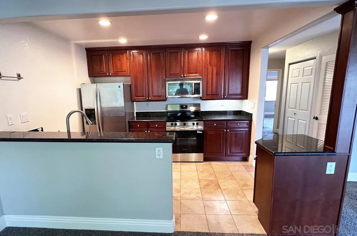 Photo #3: 260010539 Listing: Photo #3