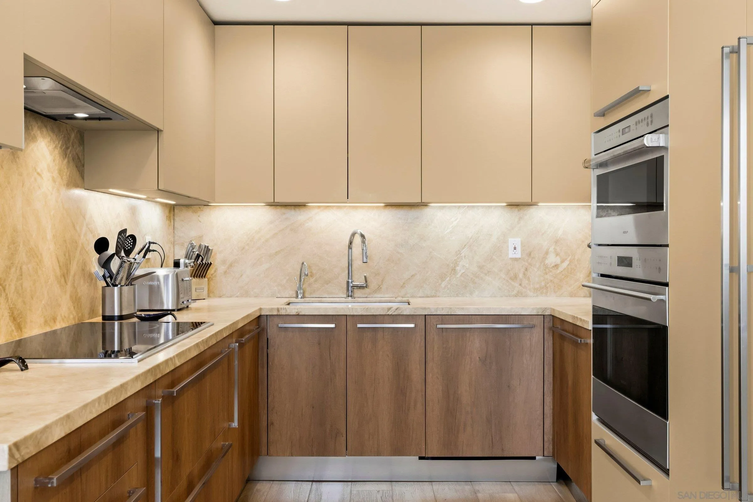 https://cdn.realtyfeed.com/cdn/127/260010547/377be2ff5c02e05050439bfe0ecccfbf.webp