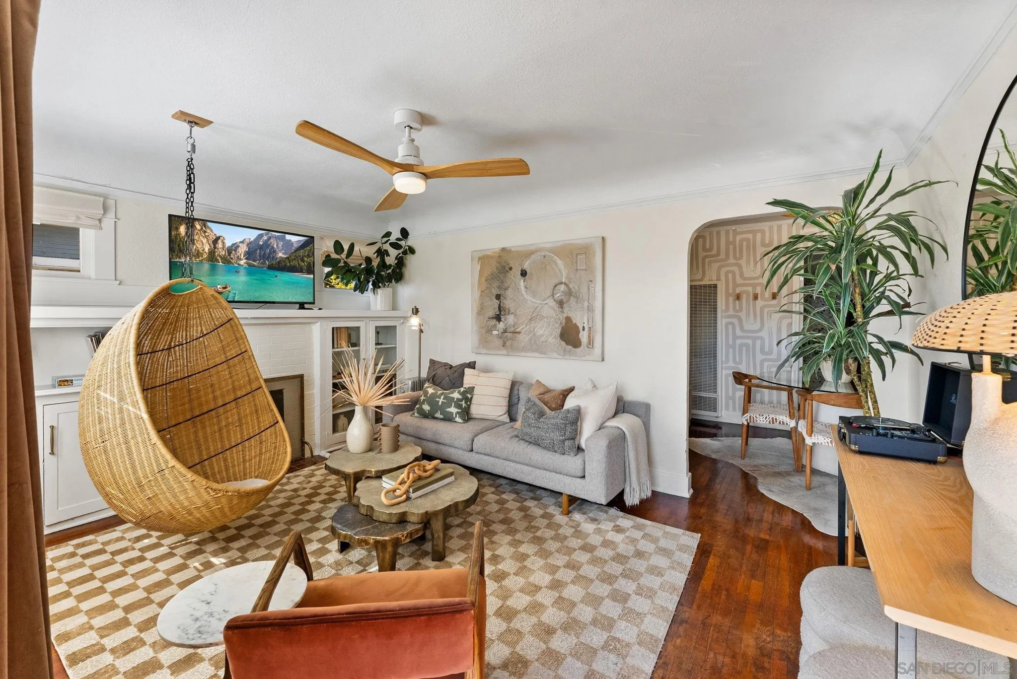 https://cdn.realtyfeed.com/cdn/127/260010553/6fadd6528ea6a69e4262acbdc3a12d4f.webp