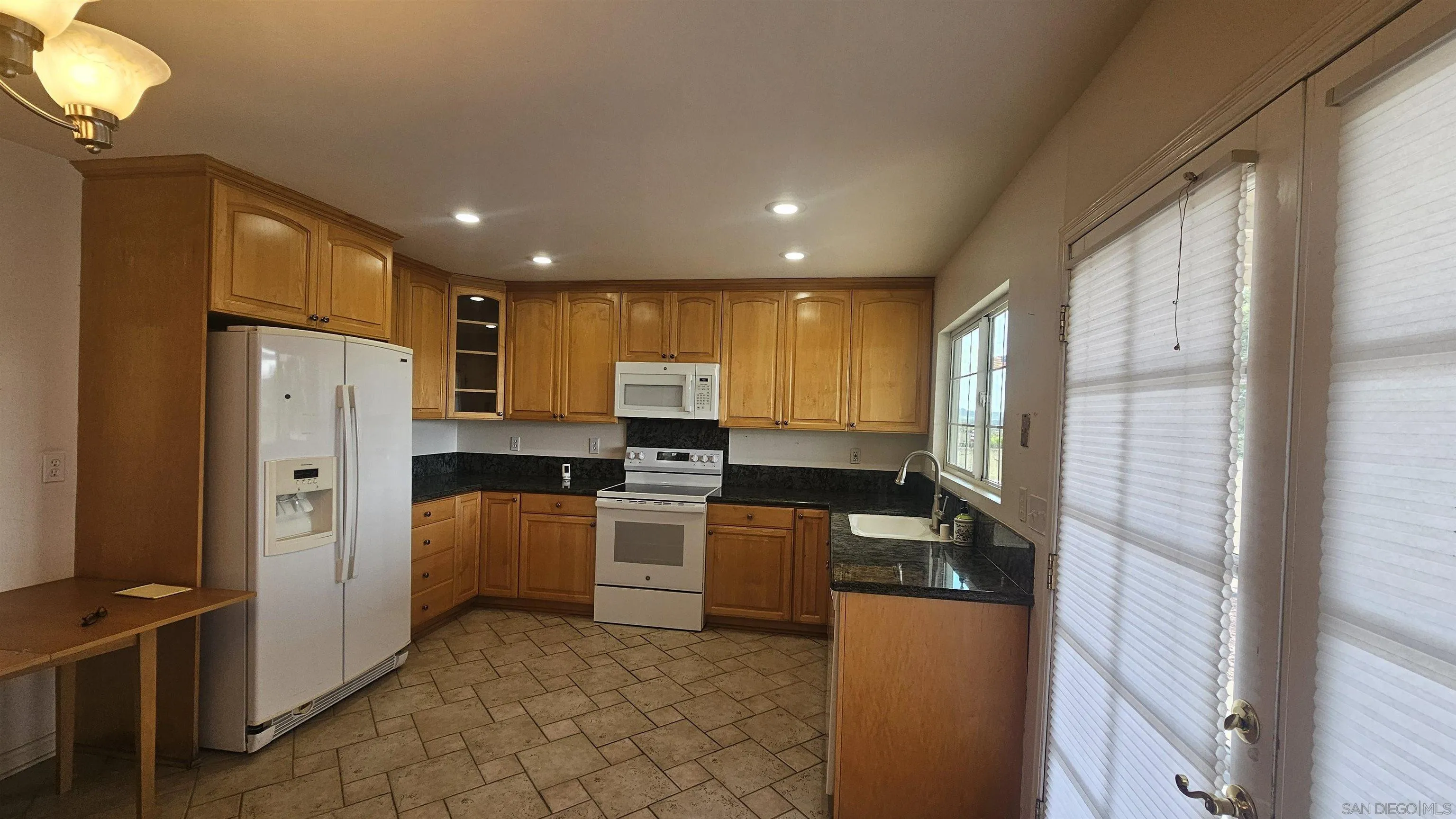 https://cdn.realtyfeed.com/cdn/127/260010554/36295ad17684377780c9eaf250f5fa50.webp