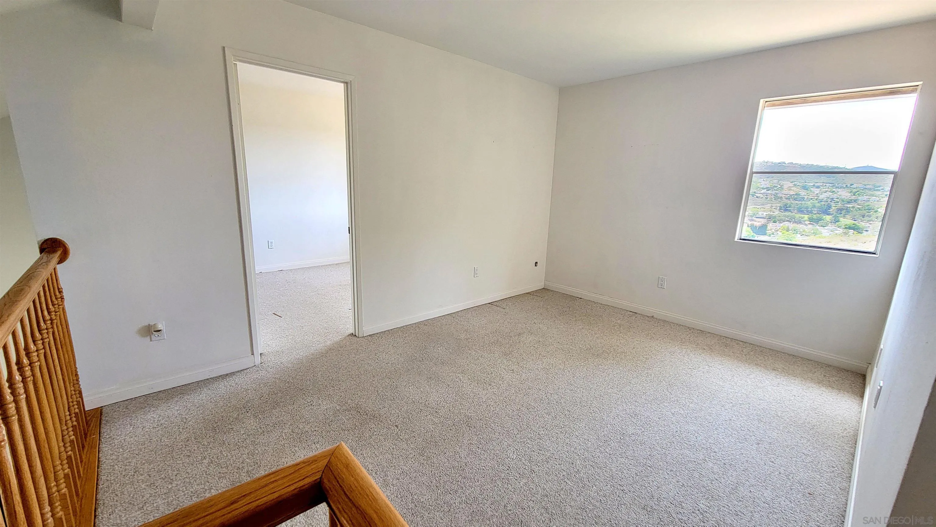 https://cdn.realtyfeed.com/cdn/127/260010554/7cfe7a5c75a5cda00aceaee0305f1b28.webp