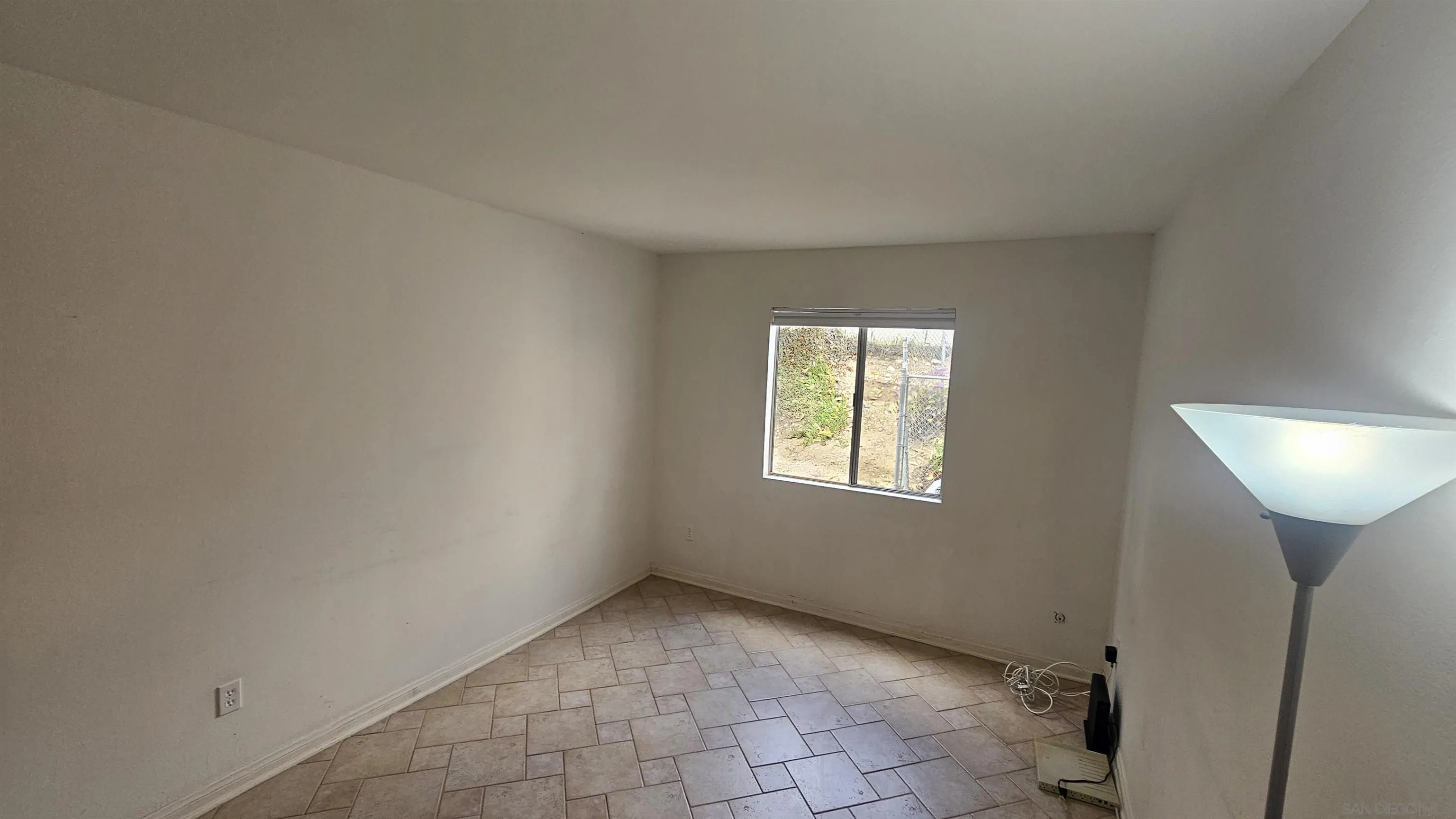 https://cdn.realtyfeed.com/cdn/127/260010554/c0347a1123d8e63a648473b68c811a3a.webp