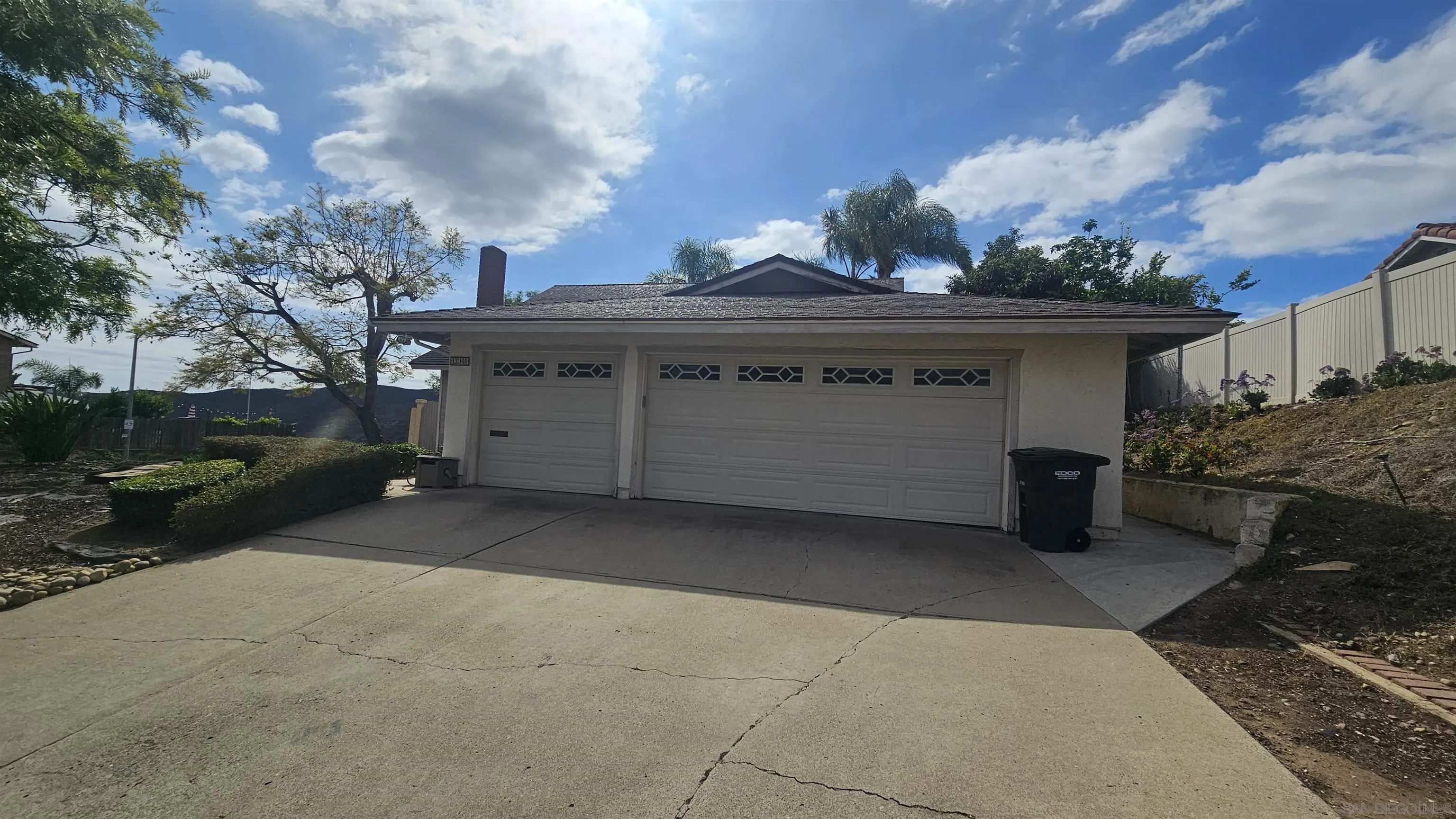 https://cdn.realtyfeed.com/cdn/127/260010554/dd8c2cec4fad7e012cd9c7d107b5fe96.webp