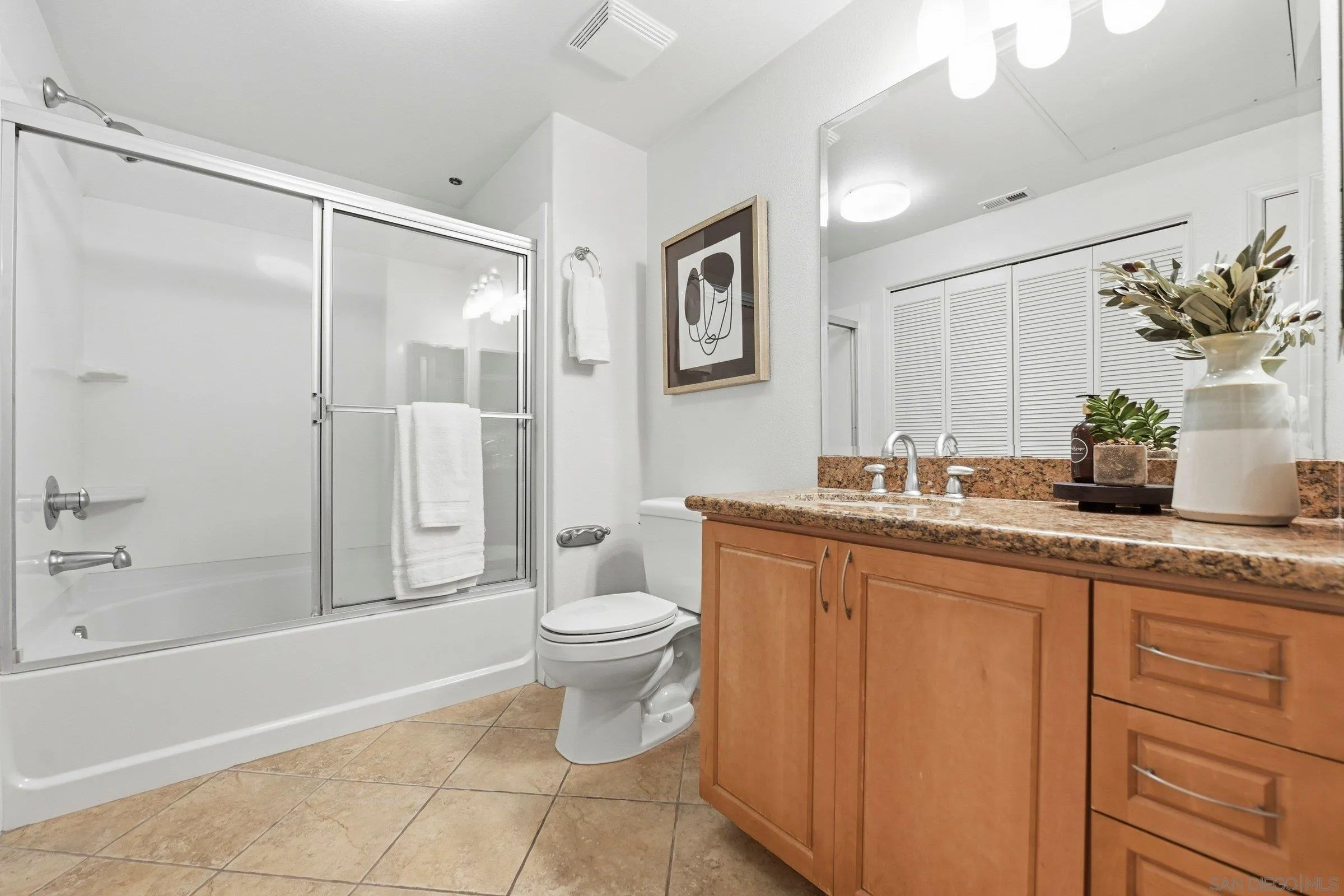 Photo #18: 260010556 Listing: Photo #18