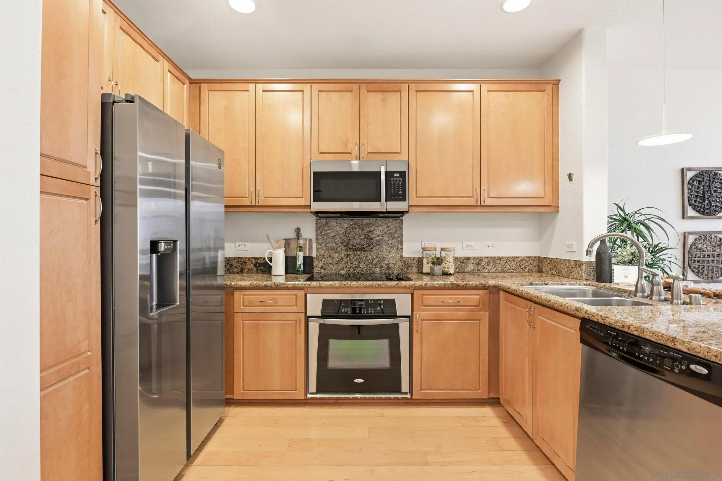 Photo #5: 260010556 Listing: Photo #5