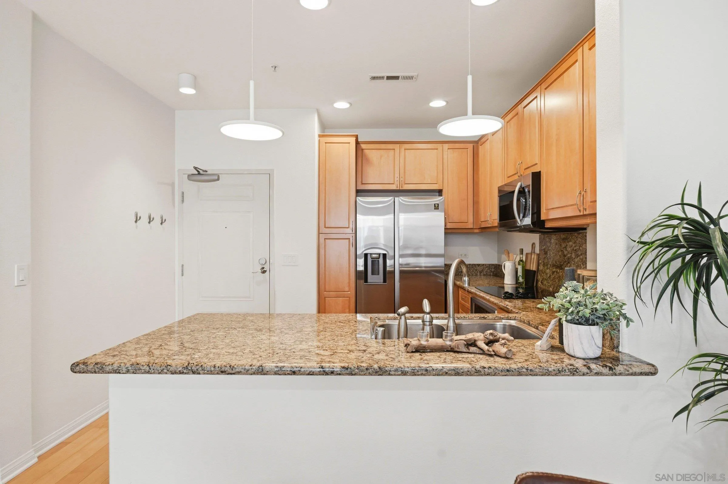 Photo #10: 260010556 Listing: Photo #10