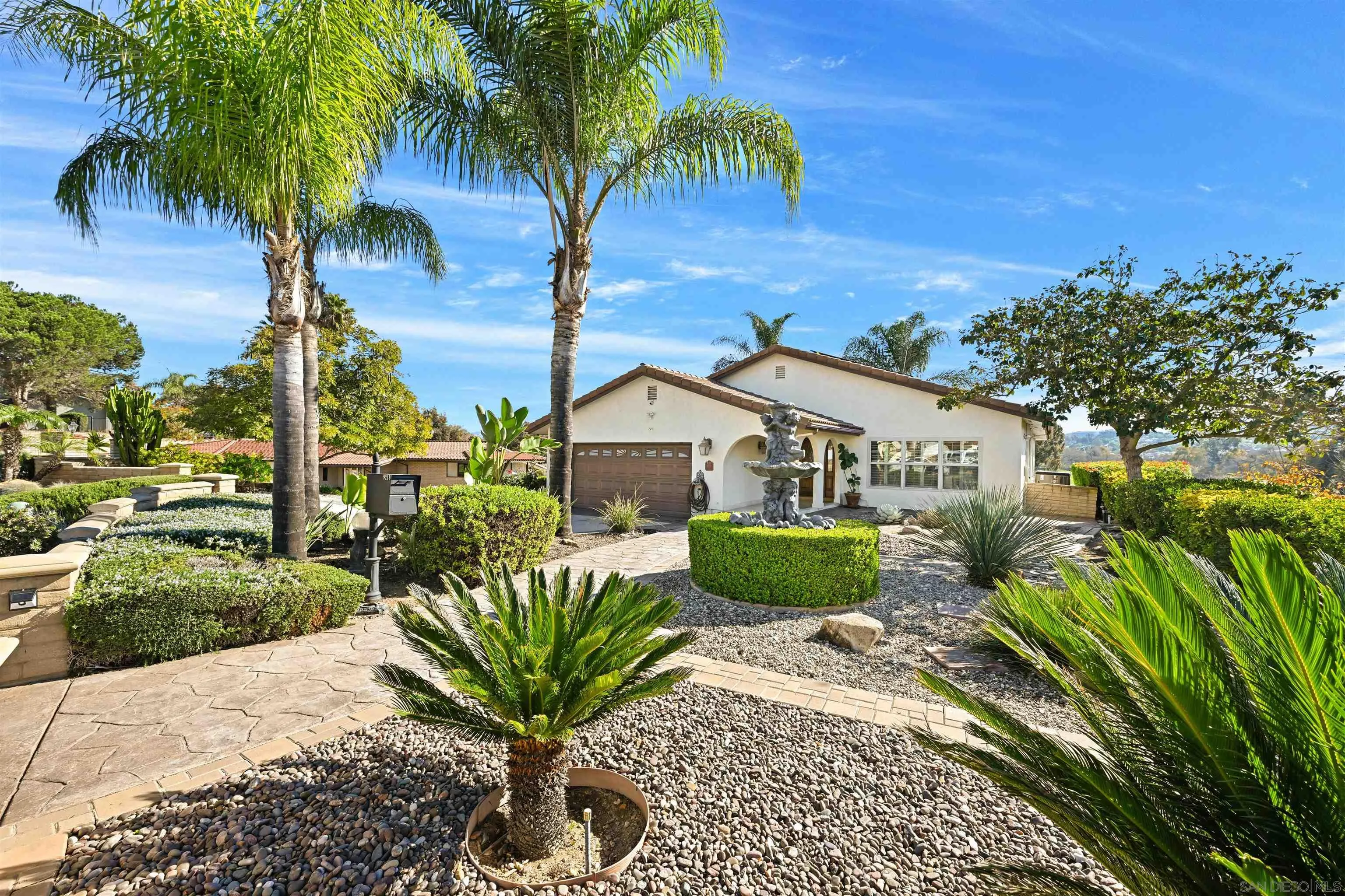 https://cdn.realtyfeed.com/cdn/127/260010558/b760408a45943cde98612a7b6db520b1.webp