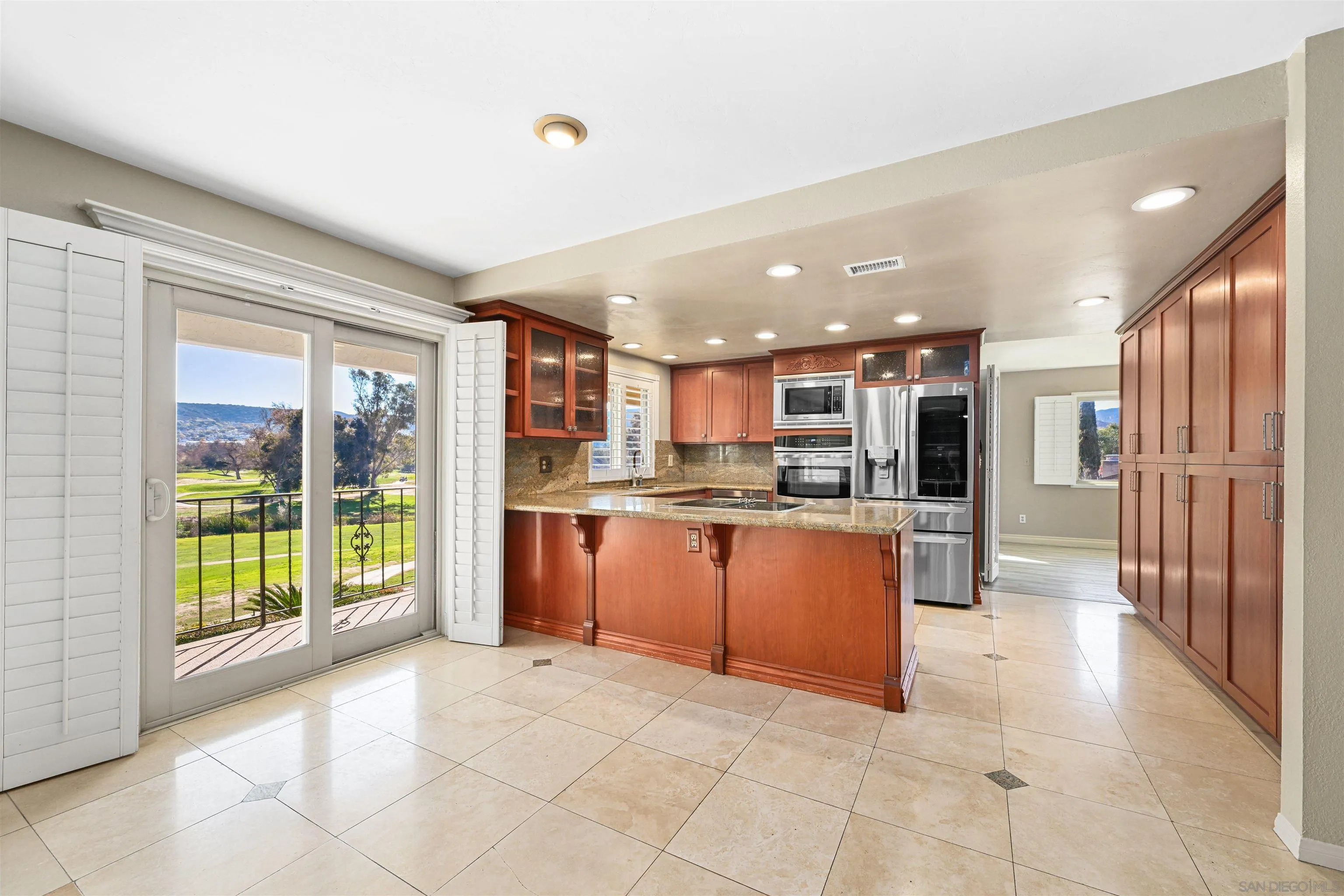 https://cdn.realtyfeed.com/cdn/127/260010558/b80b53e994009a074d2bad4b75a78d78.webp