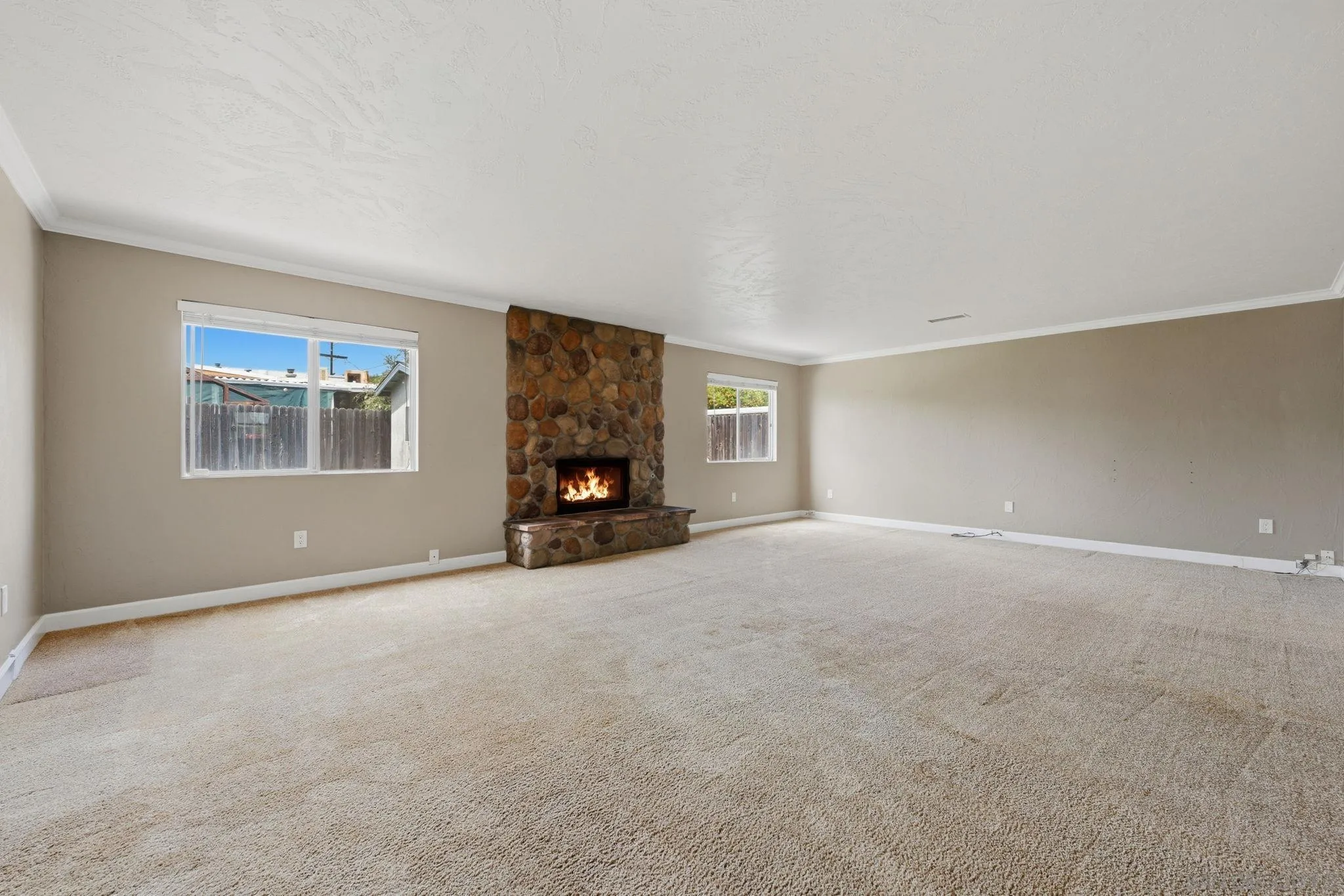 https://cdn.realtyfeed.com/cdn/127/260010559/31731997300c1772ba38ab4cc5b07735.webp