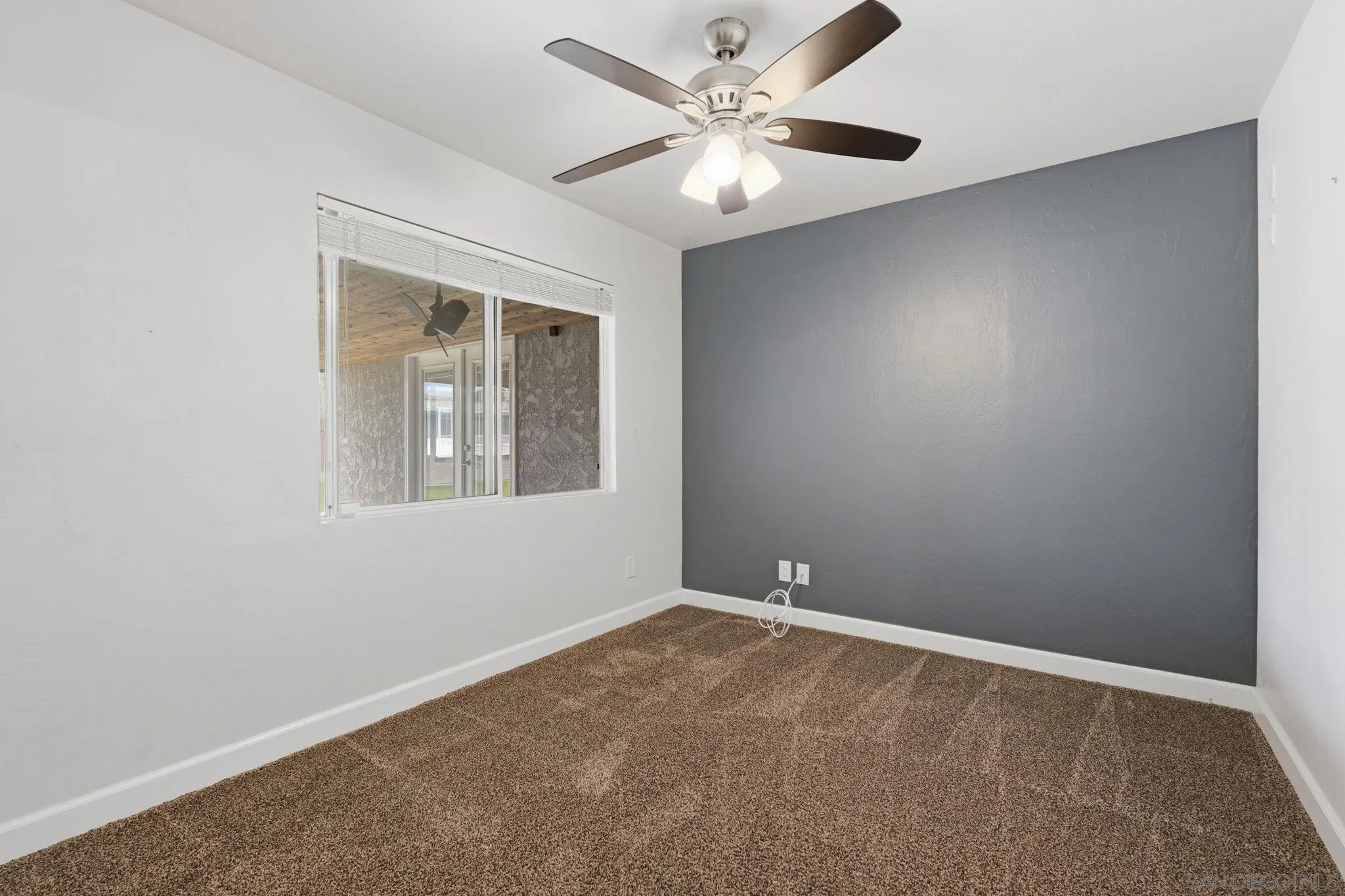 https://cdn.realtyfeed.com/cdn/127/260010559/9631267112928274e695d10f61fdfde7.webp
