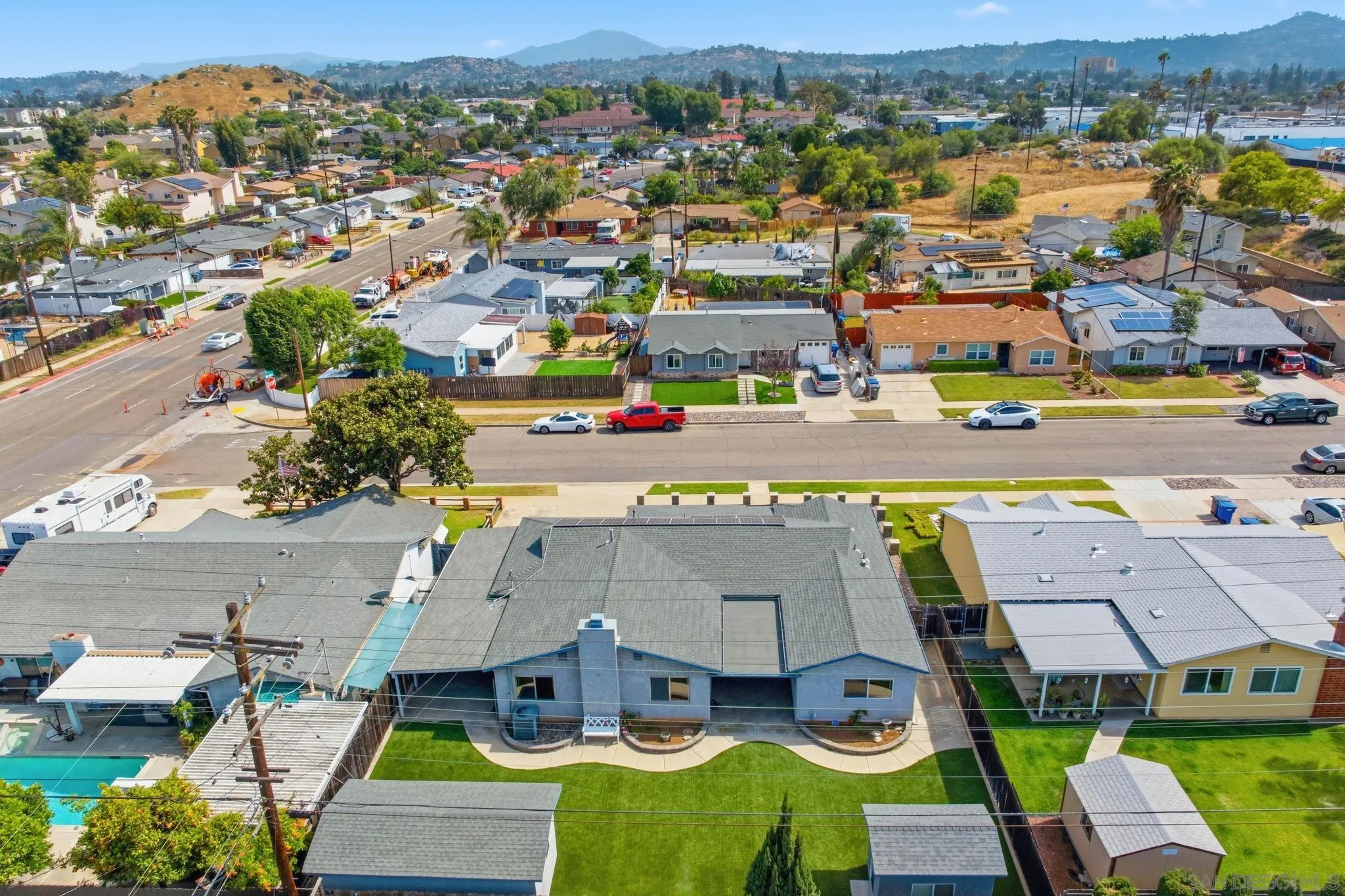https://cdn.realtyfeed.com/cdn/127/260010559/b4f738a0bcbab974ee326633543ff648.webp