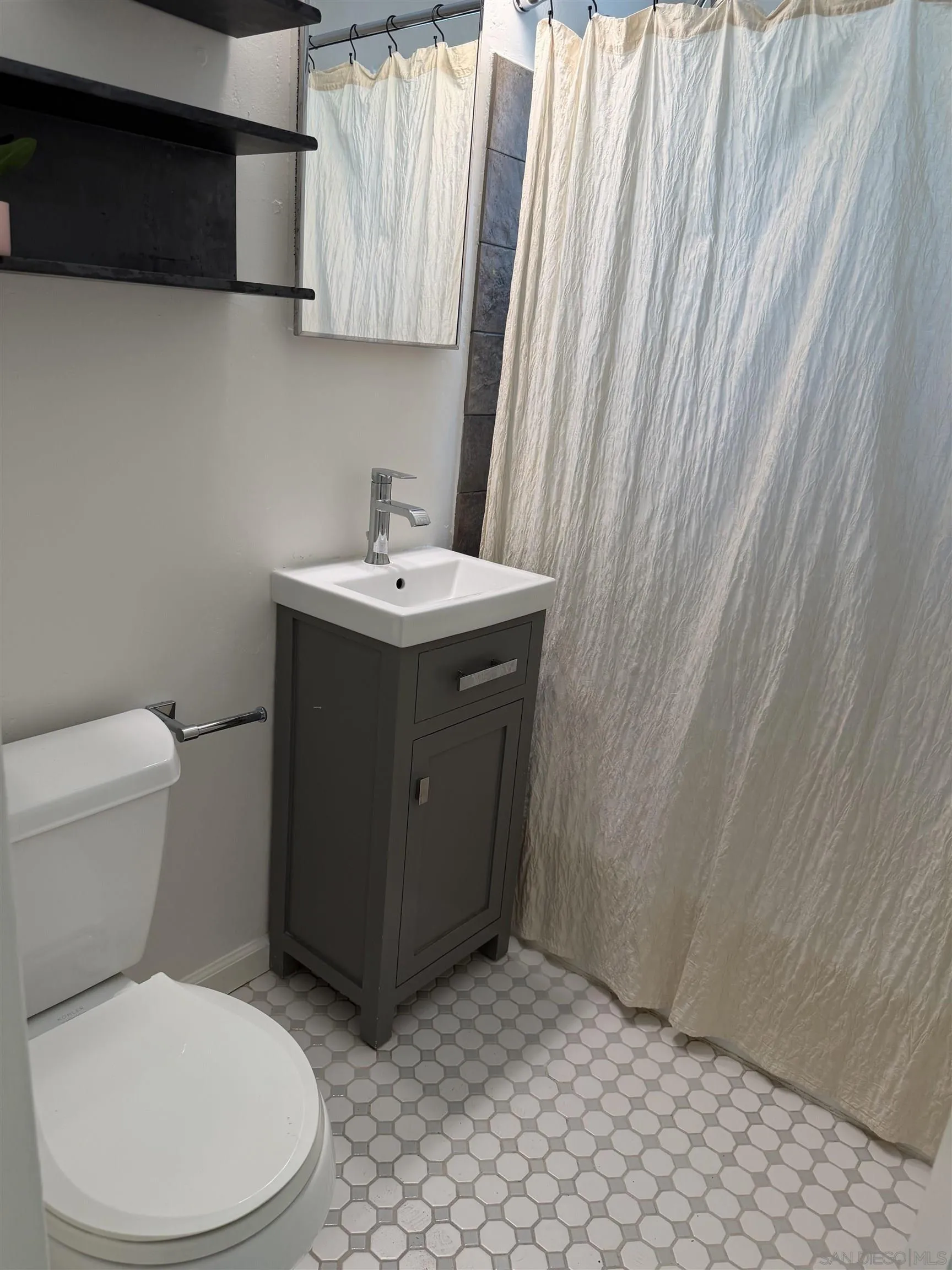 https://cdn.realtyfeed.com/cdn/127/260010563/98ce979ed2bb502035ad65e57bbdabd9.webp