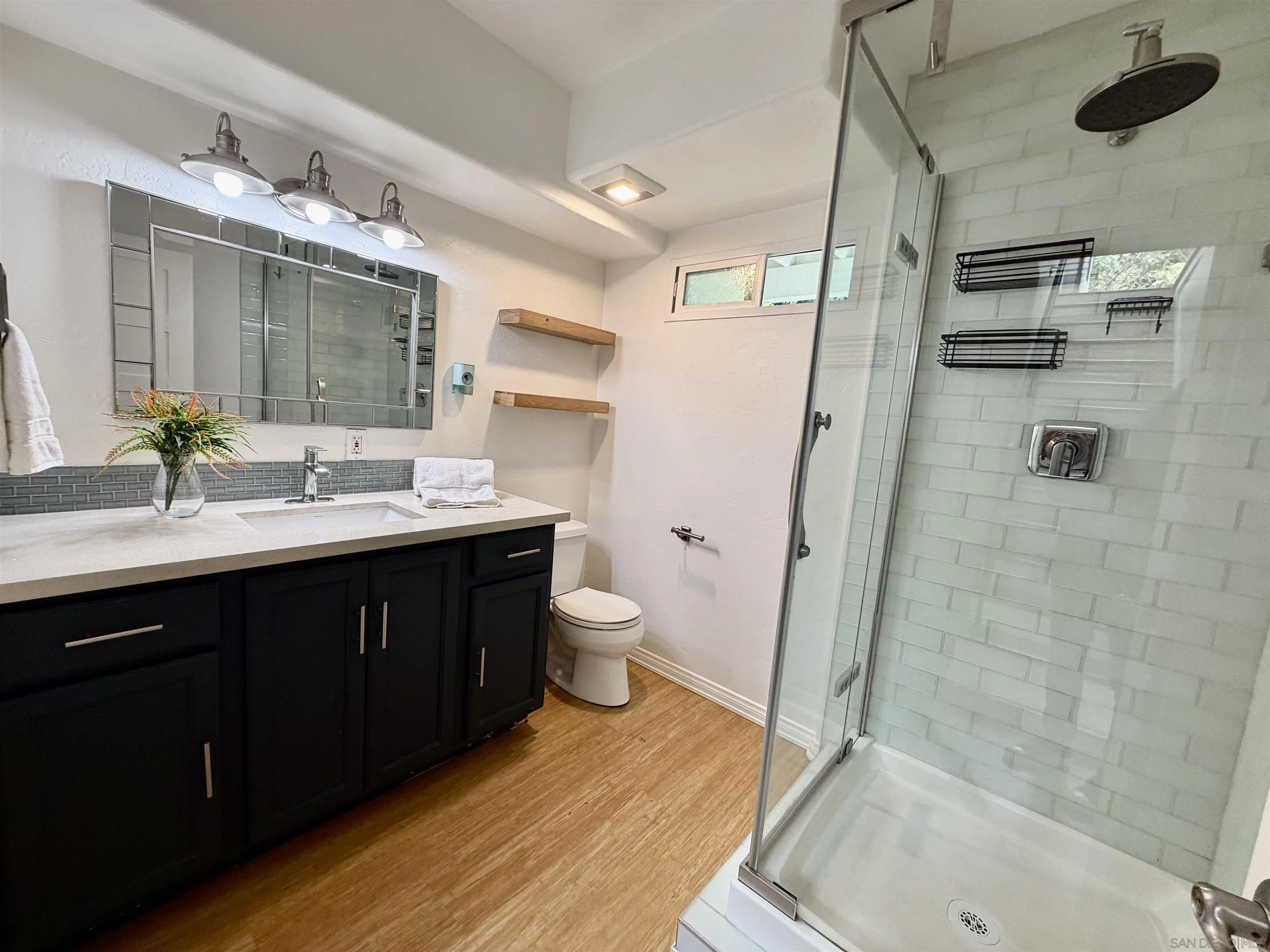 https://cdn.realtyfeed.com/cdn/127/260010563/a8242ac6291c682dfcf5fdcbc1685e2e.webp