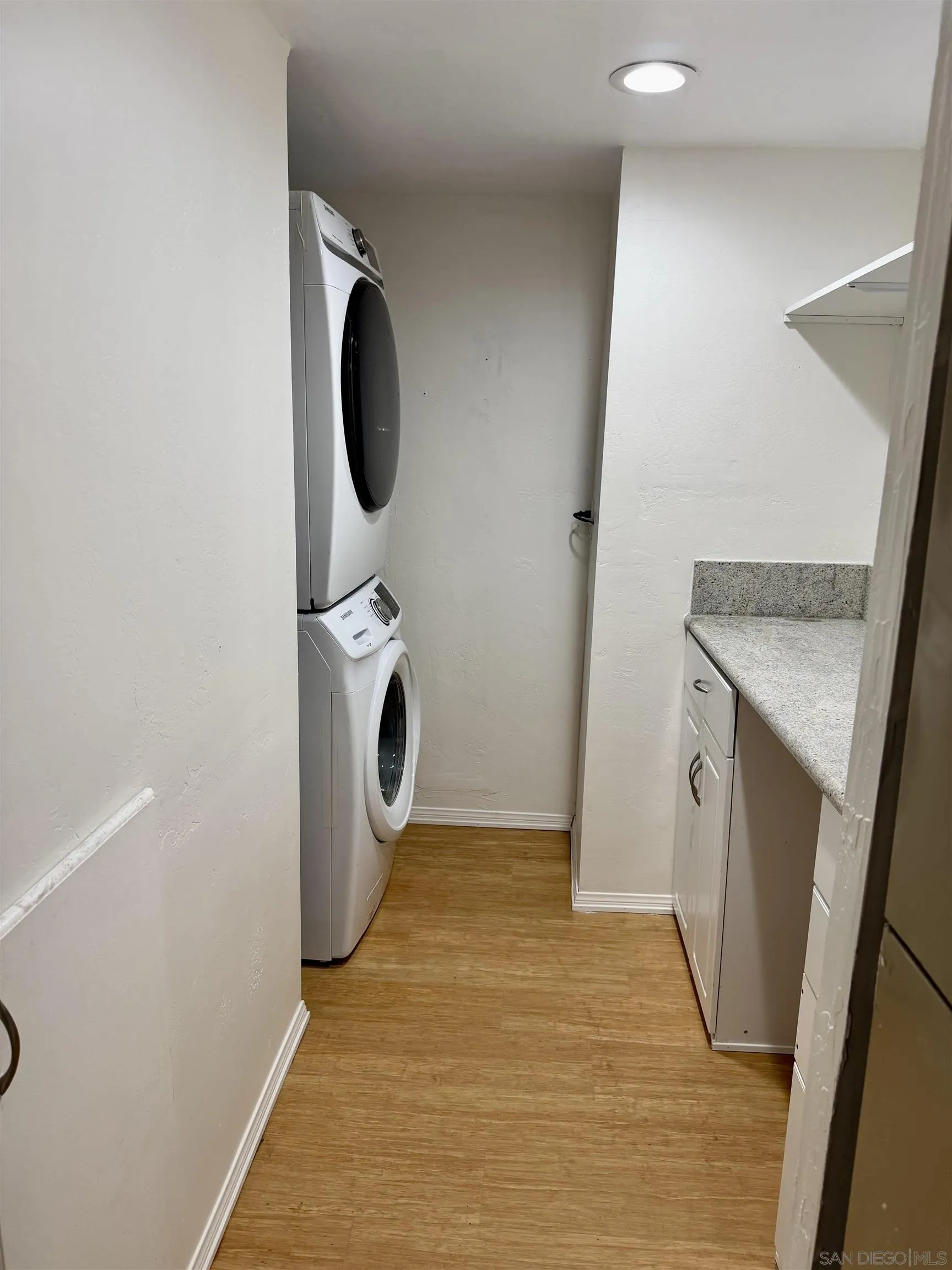 https://cdn.realtyfeed.com/cdn/127/260010563/ac934768c9abd5ffa1116b132fd9f2f6.webp