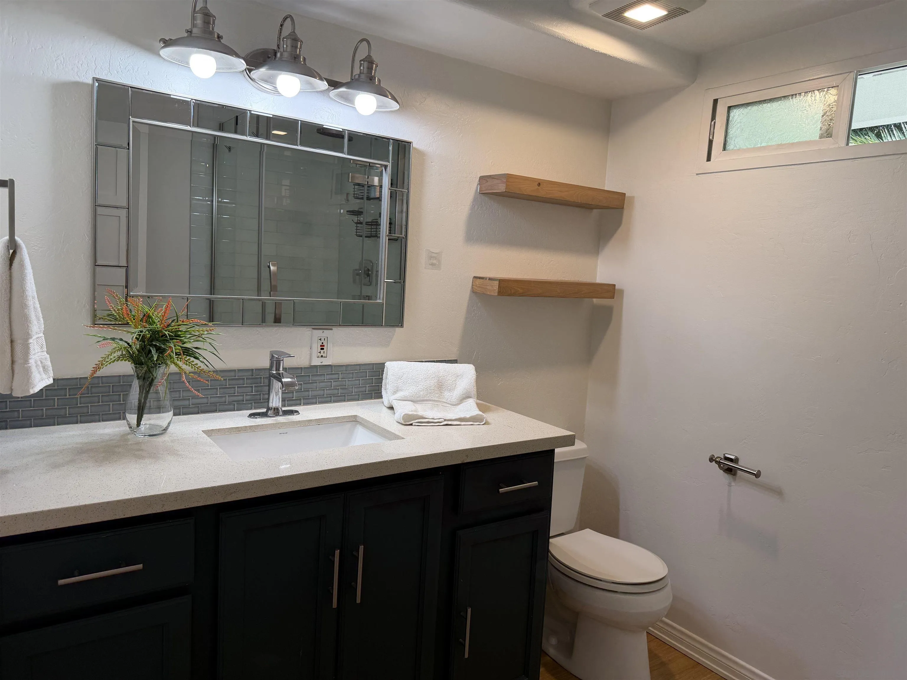 https://cdn.realtyfeed.com/cdn/127/260010563/caccf2ad2feb275f64a8e672470f615e.webp