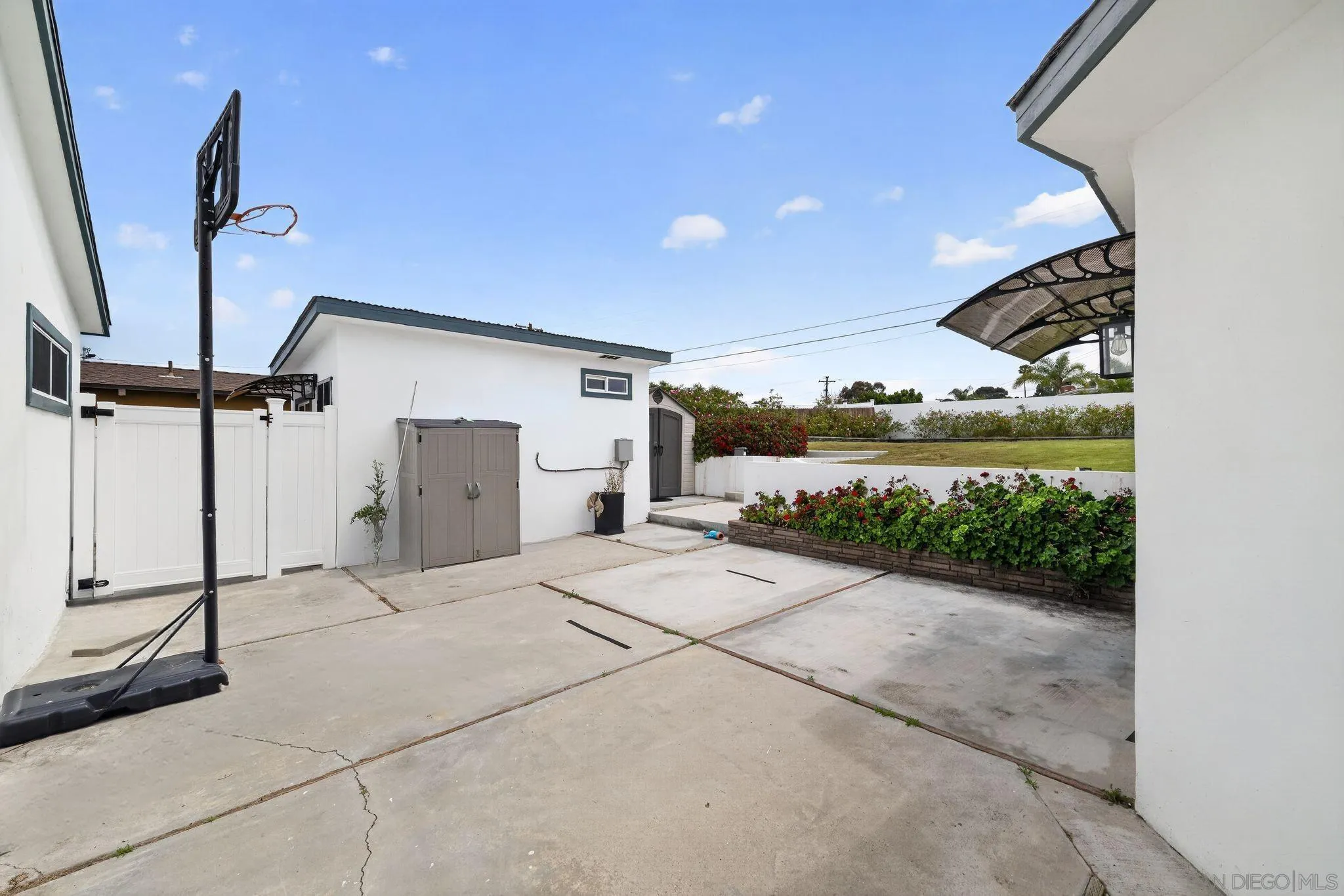 https://cdn.realtyfeed.com/cdn/127/260010565/02a50120148522bcd893d5f14809c223.webp