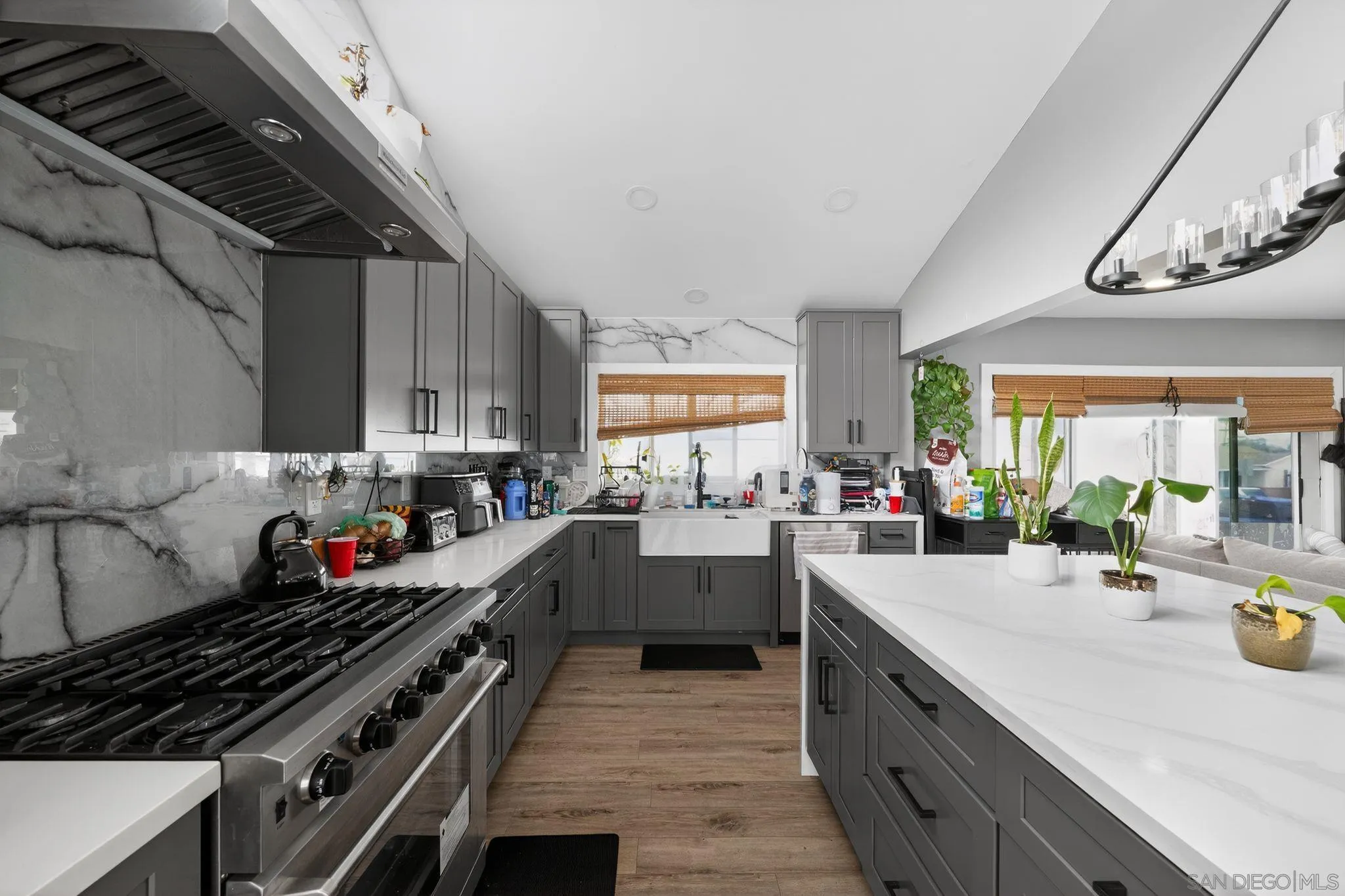 https://cdn.realtyfeed.com/cdn/127/260010565/978d9236fafe797607a30c5a1d7ea9c6.webp