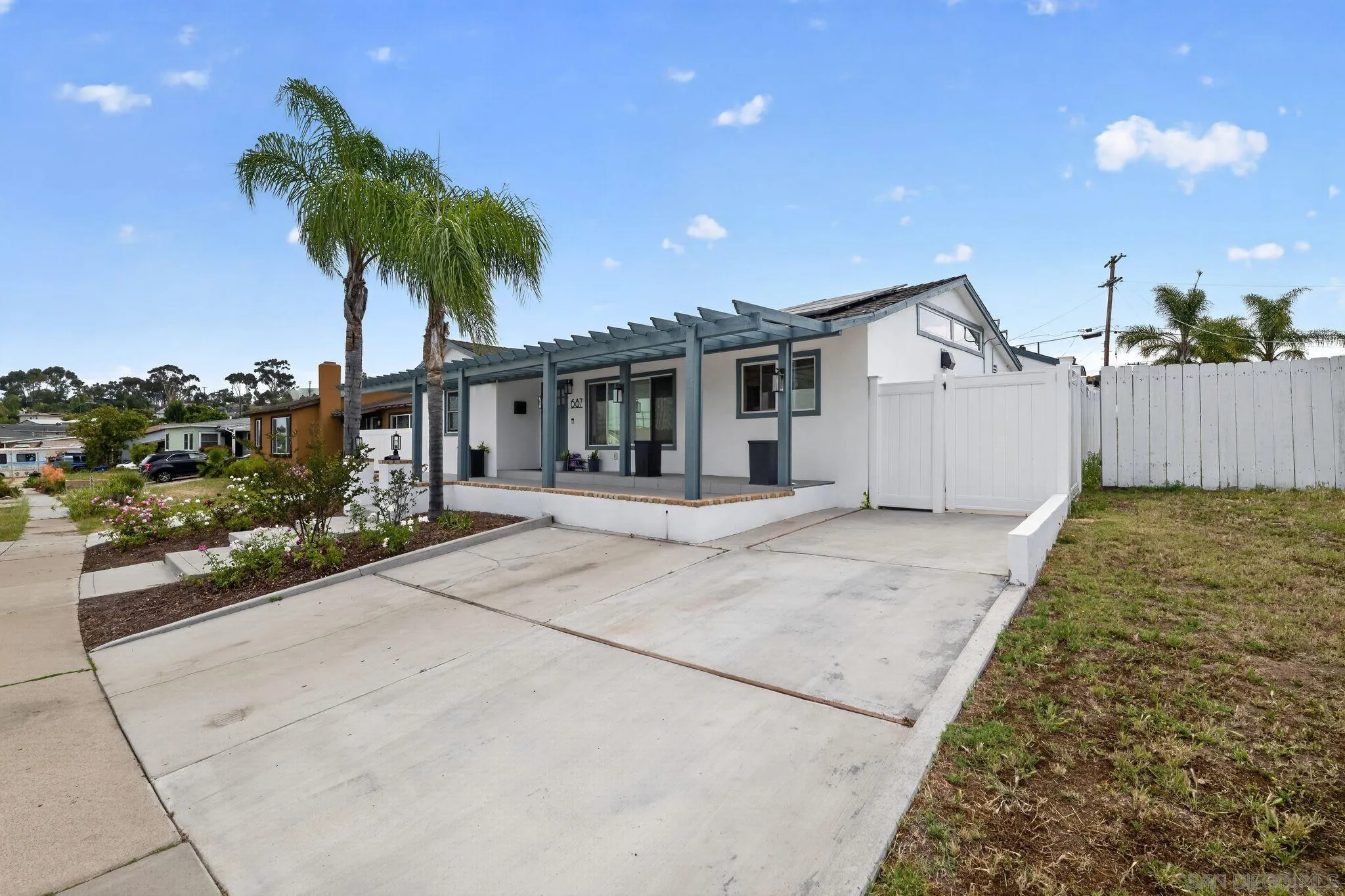 https://cdn.realtyfeed.com/cdn/127/260010565/9c4be6ce4e1ea80d9aea814d2bc50863.webp