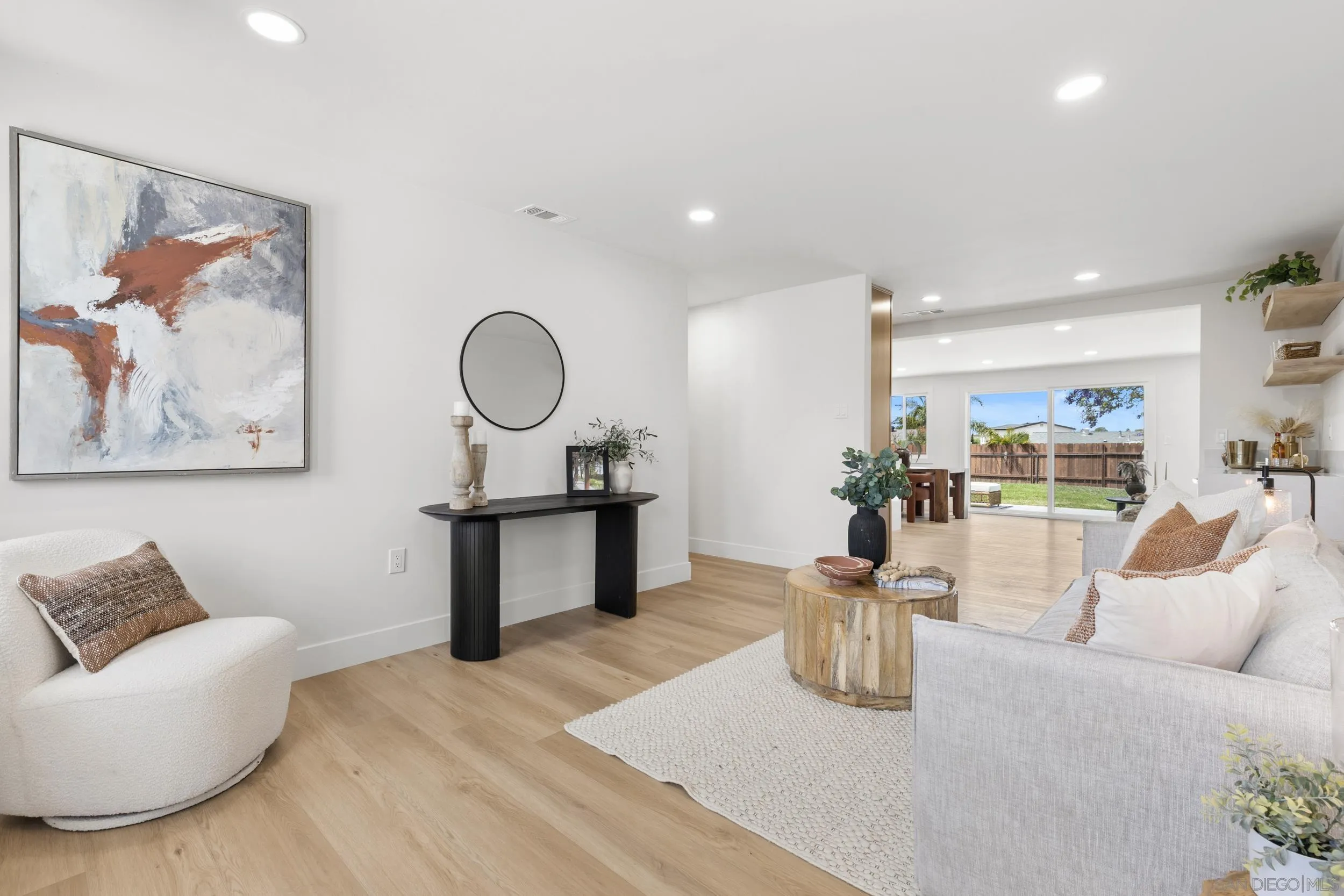 https://cdn.realtyfeed.com/cdn/127/260010570/f0e16b8ddb4e715897391be7237903ad.webp