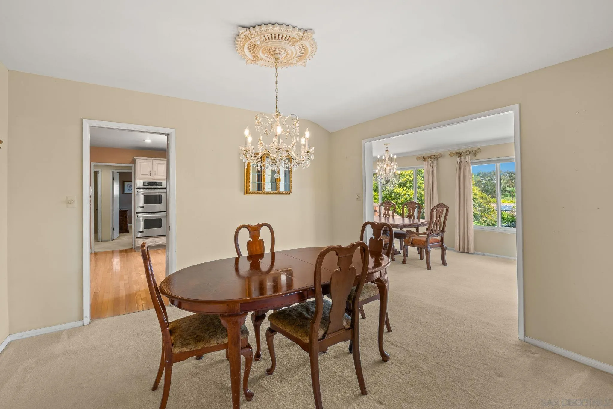 https://cdn.realtyfeed.com/cdn/127/260010572/2f1938381e58dbc4d6dce6ec883b71e5.webp