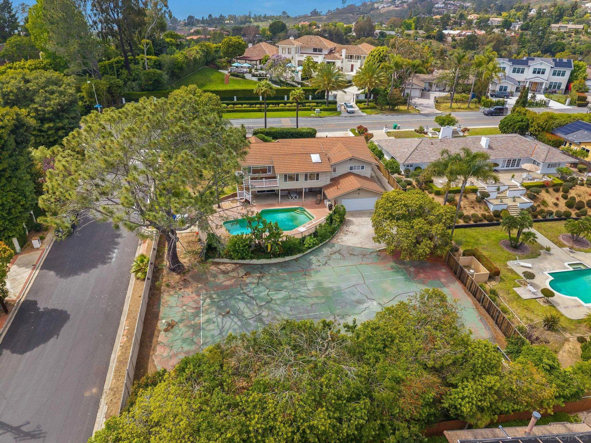 https://cdn.realtyfeed.com/cdn/127/260010572/3009e5e61d04be769b41b04fc67c5b9f.webp