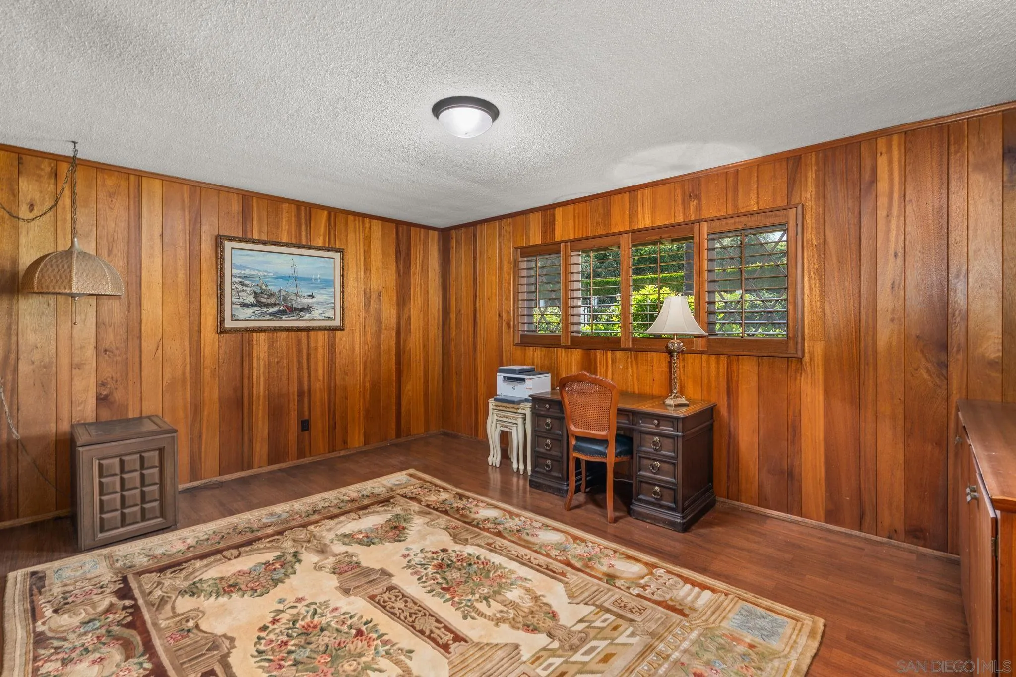 https://cdn.realtyfeed.com/cdn/127/260010572/976c3529a8195e08d486695b557aea6b.webp