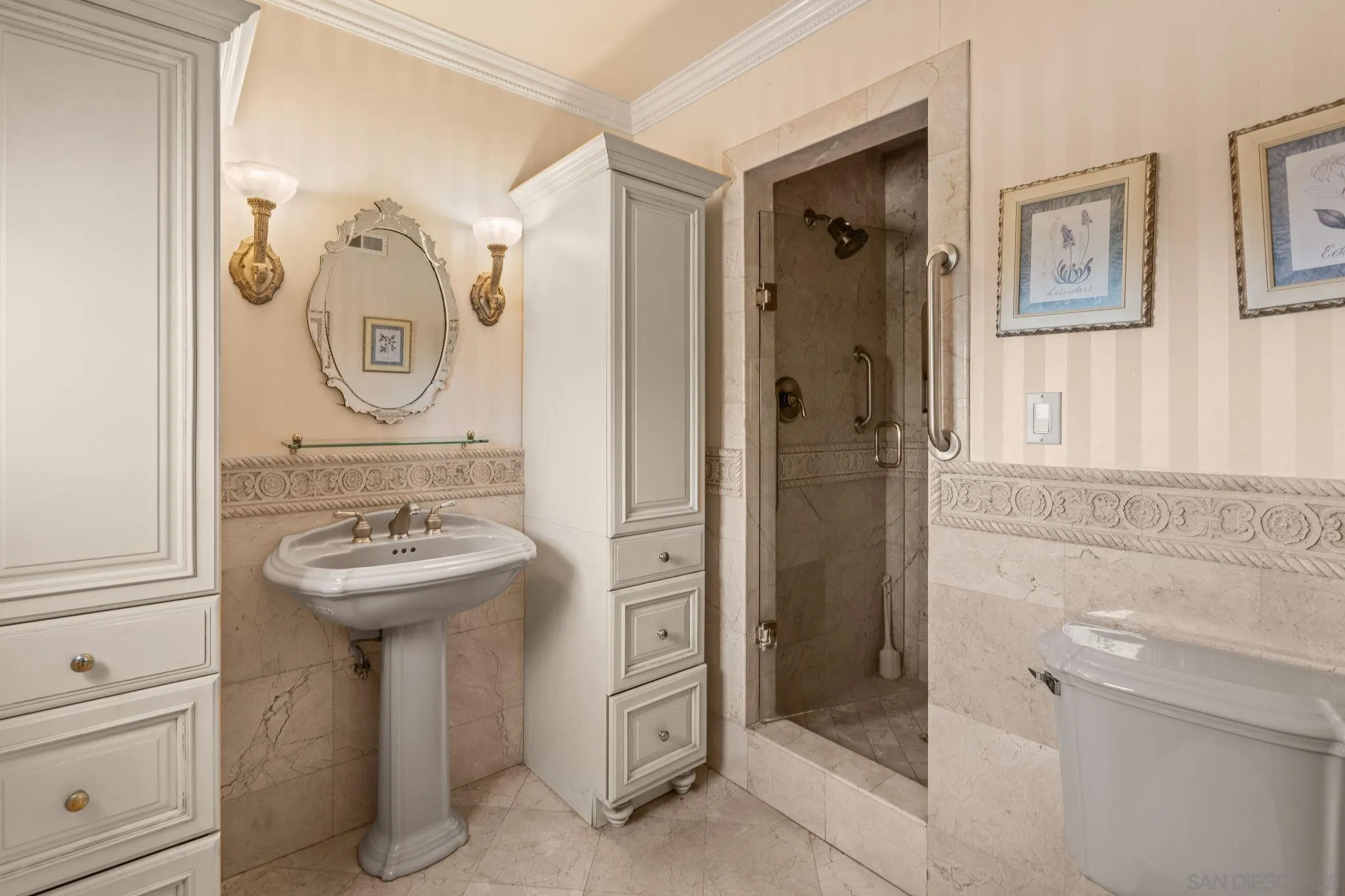 https://cdn.realtyfeed.com/cdn/127/260010572/c6963bd99eeaf07945b2f53bf8f8f8ec.webp