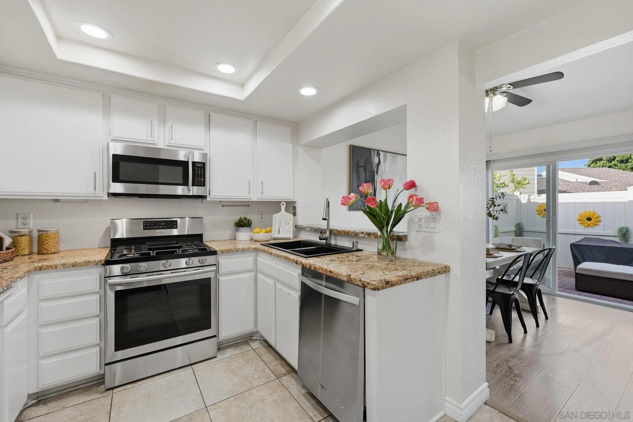 https://cdn.realtyfeed.com/cdn/127/260010581/119db9d0c832188fe84b21fe39368bb6.webp