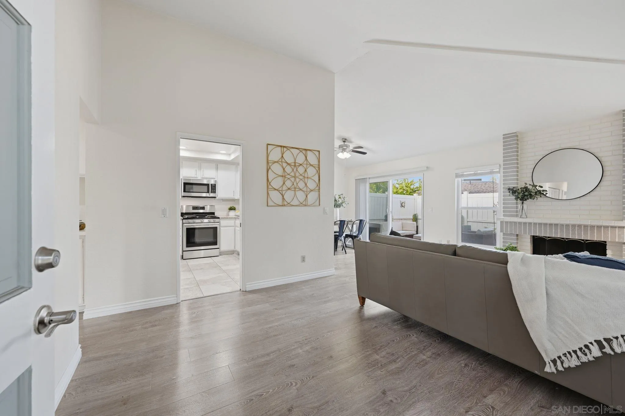 https://cdn.realtyfeed.com/cdn/127/260010581/53bce7034a781402b03e643b8c9f3b53.webp