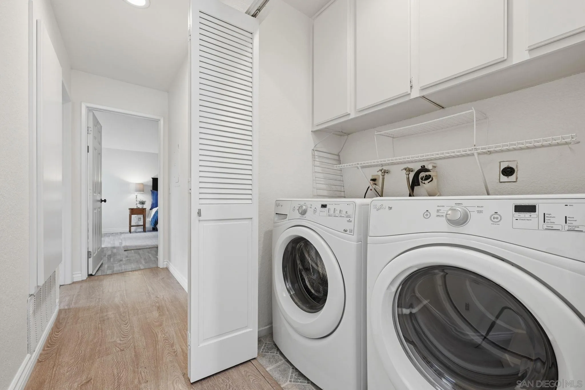 https://cdn.realtyfeed.com/cdn/127/260010581/981442ffc646da5ed7966ca6af63ae73.webp