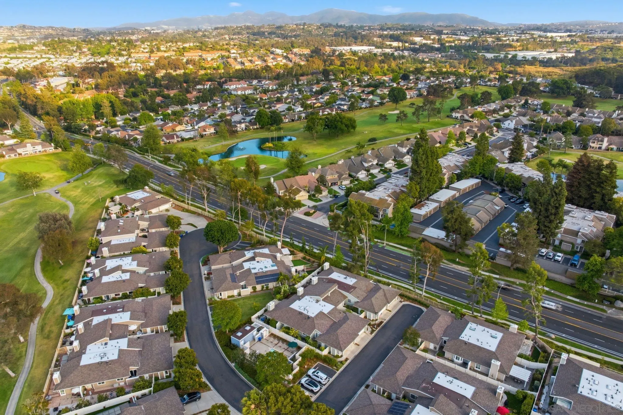 https://cdn.realtyfeed.com/cdn/127/260010581/c1e92e545058eafb21d5adc9aacf3b53.webp