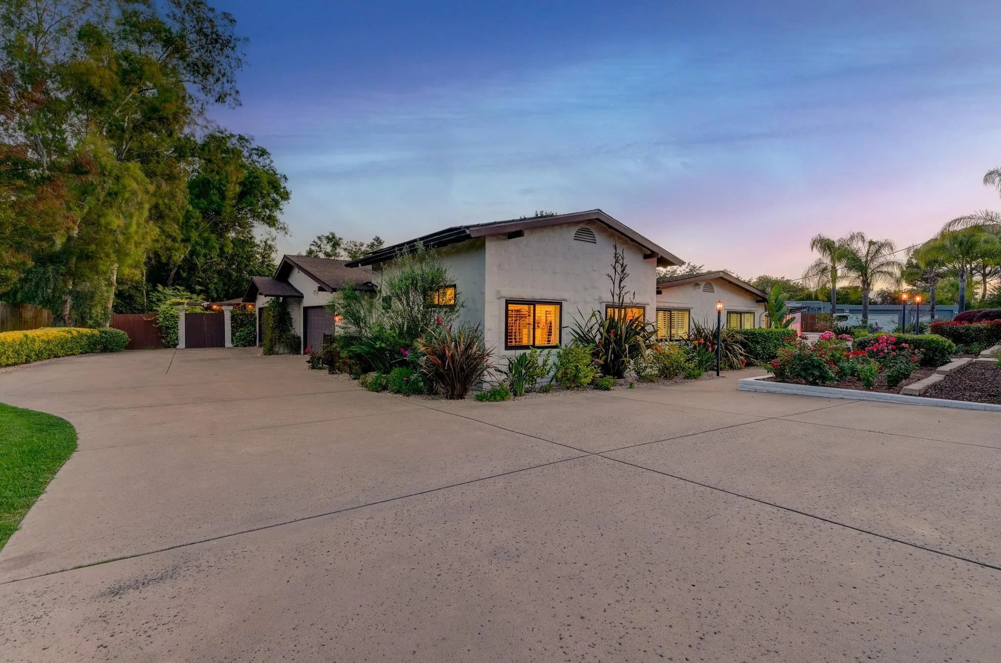 https://cdn.realtyfeed.com/cdn/127/260010586/0625c65ac9eabd412e0779725ea1d015.webp