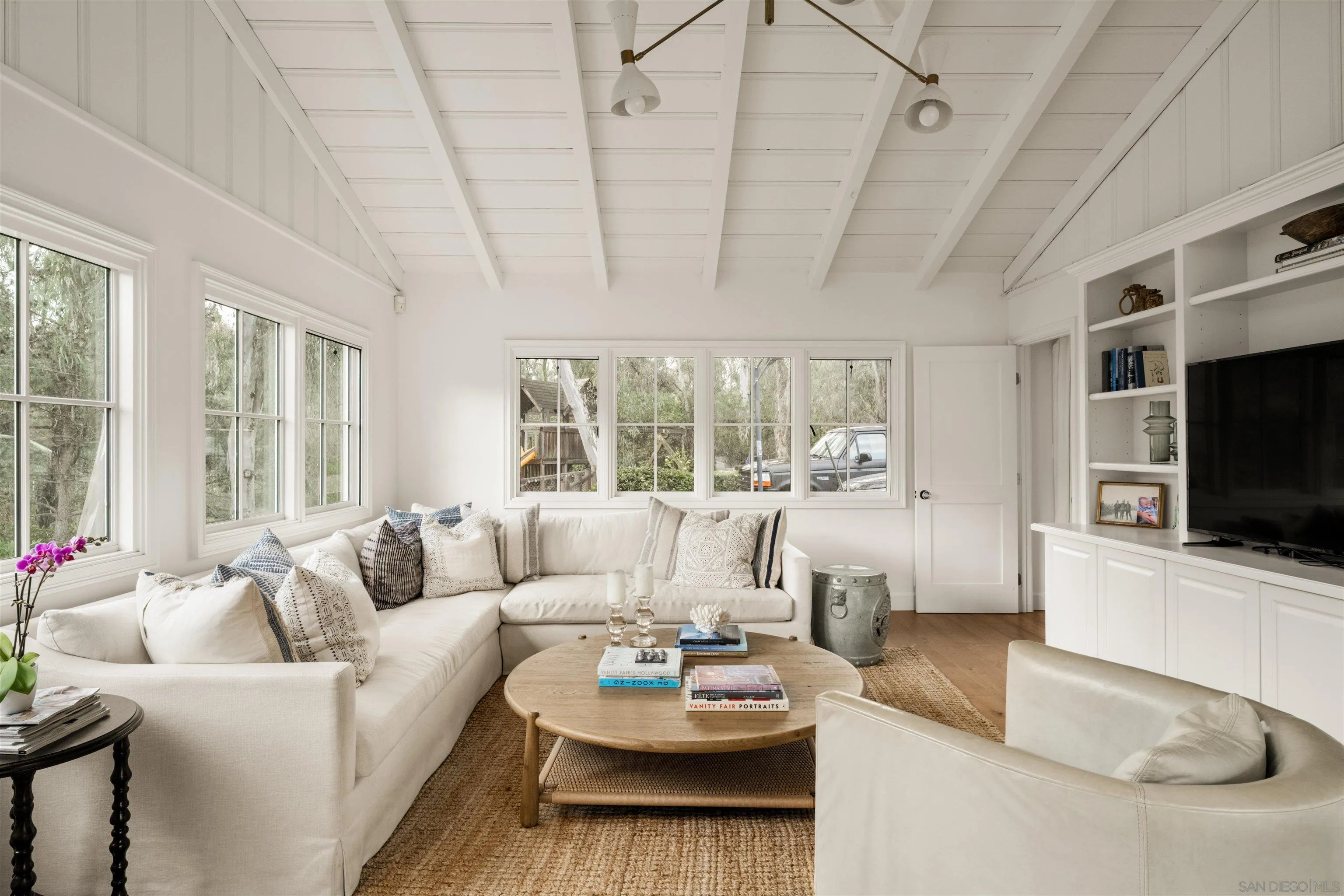 https://cdn.realtyfeed.com/cdn/127/260010593/c4db4dbde8639e4bf8126f539e90ba6e.webp
