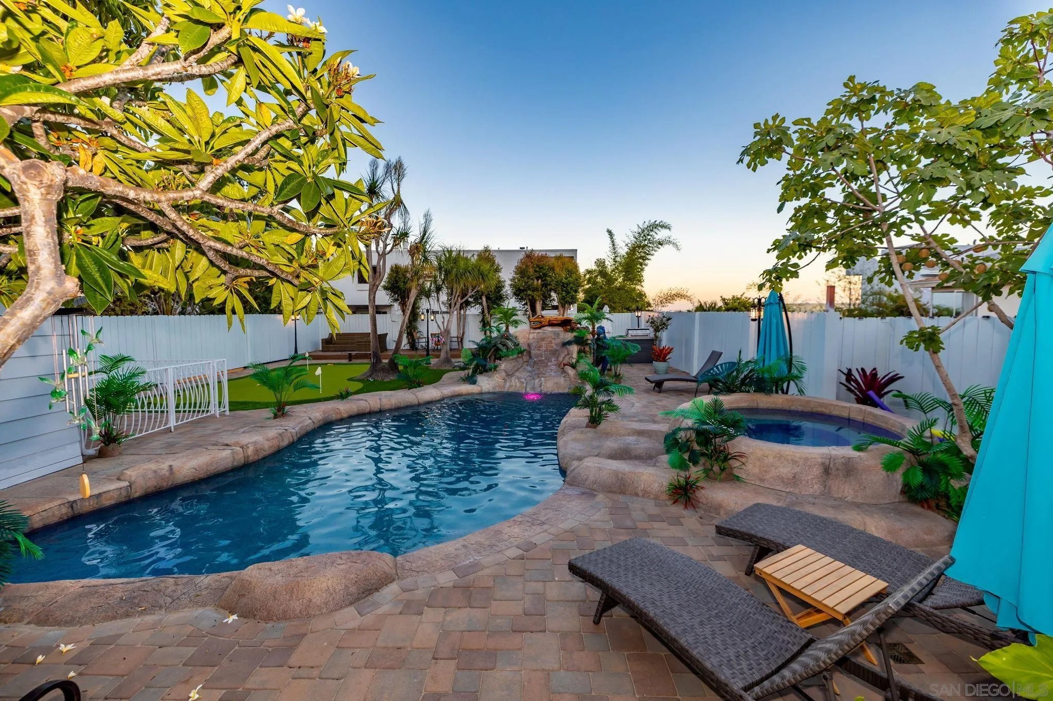 https://cdn.realtyfeed.com/cdn/127/260010594/616af63f25d3fec2d6a4c208eac47750.webp