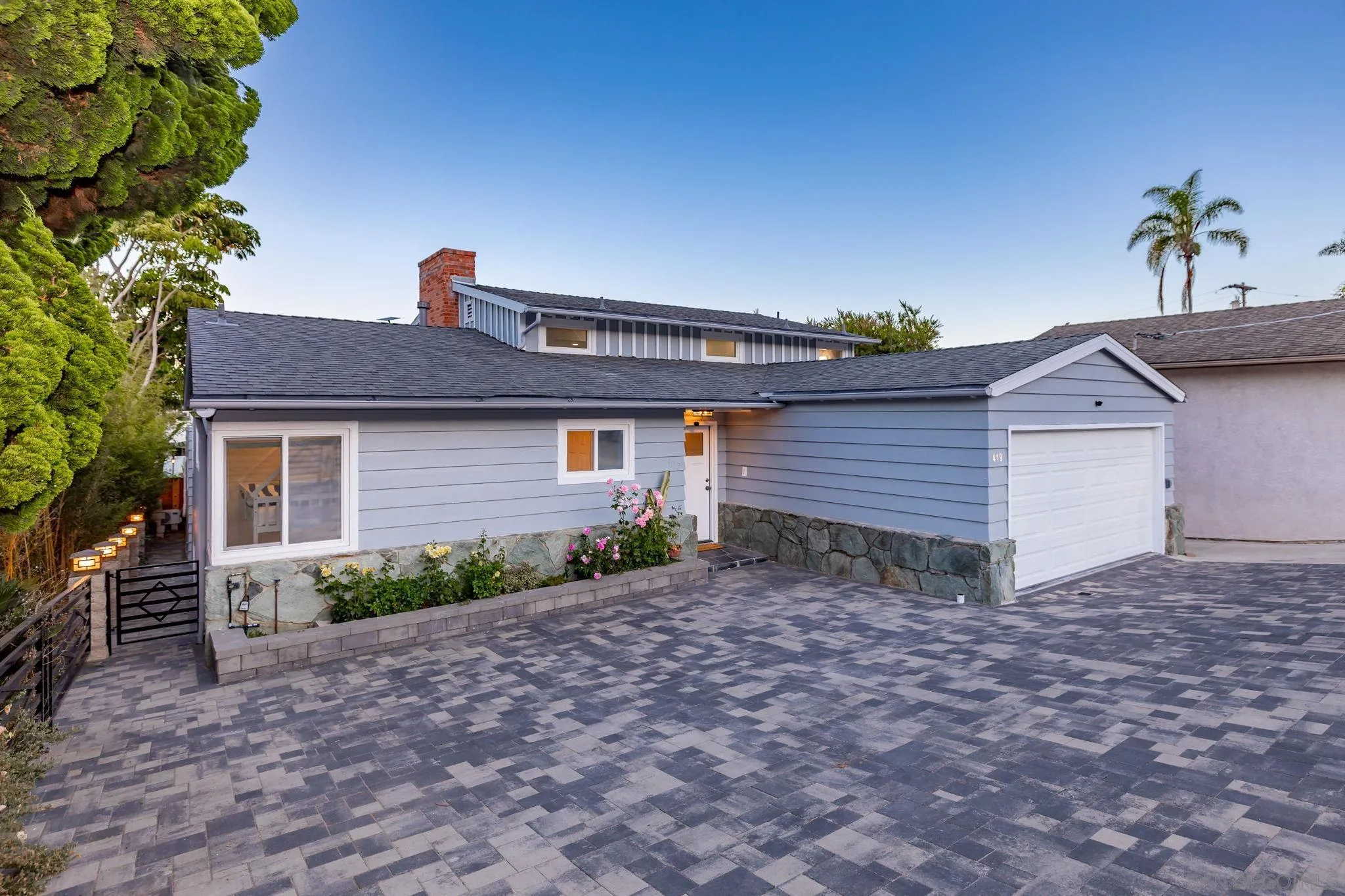 https://cdn.realtyfeed.com/cdn/127/260010594/734f5cbd85cfee0dc63c759e609babb4.webp