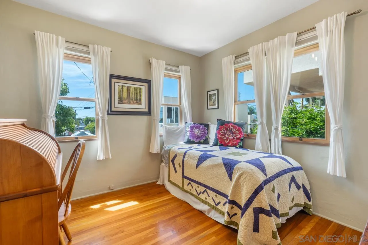 https://cdn.realtyfeed.com/cdn/127/260010595/a9e685d84b6b17a75e261c1abaf59de0.webp