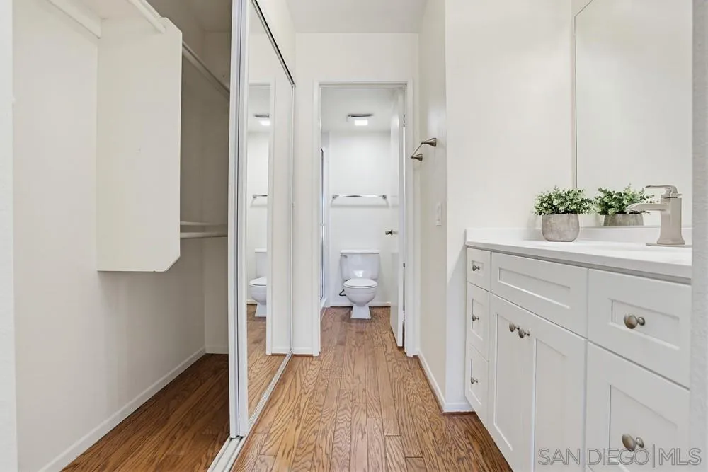 https://cdn.realtyfeed.com/cdn/127/260010596/067b7504747b2a3bf09bd299735d6316.webp
