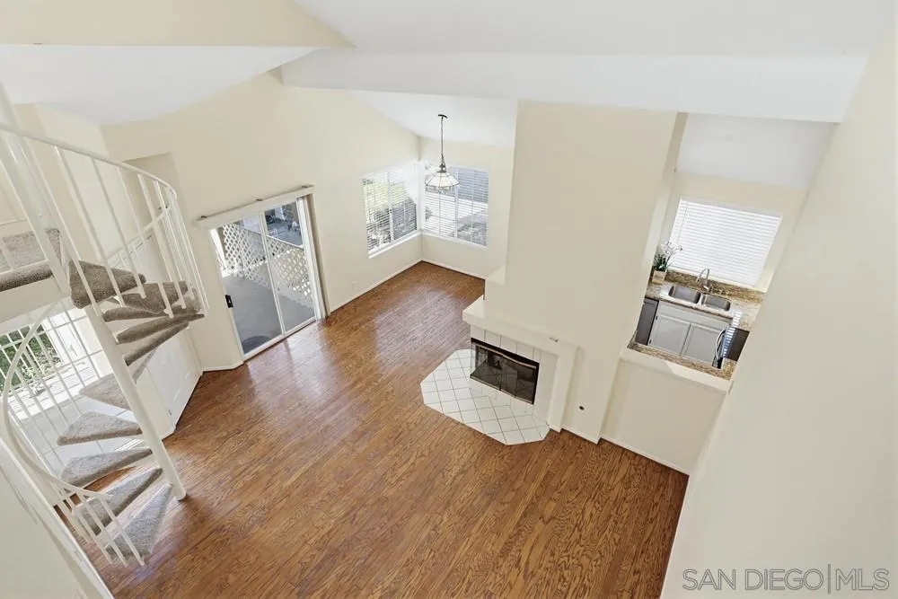 https://cdn.realtyfeed.com/cdn/127/260010596/0ae5e77a618c7c30b7329f7592814977.webp