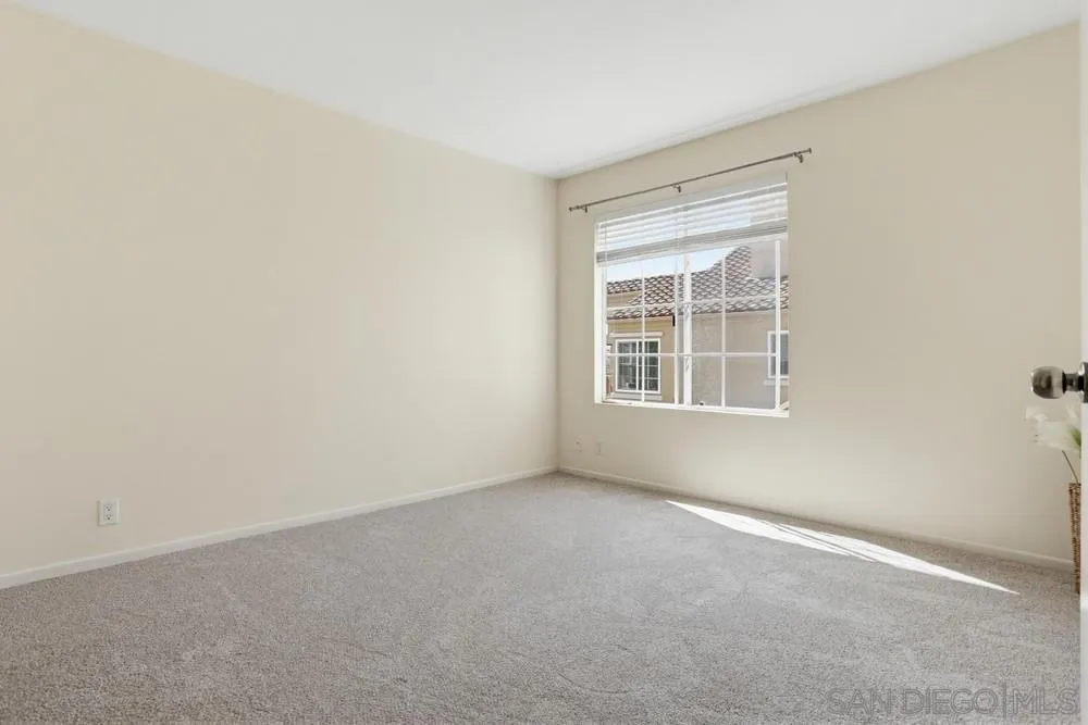 https://cdn.realtyfeed.com/cdn/127/260010596/22f426b3369757ff5505e7ce47315cc8.webp