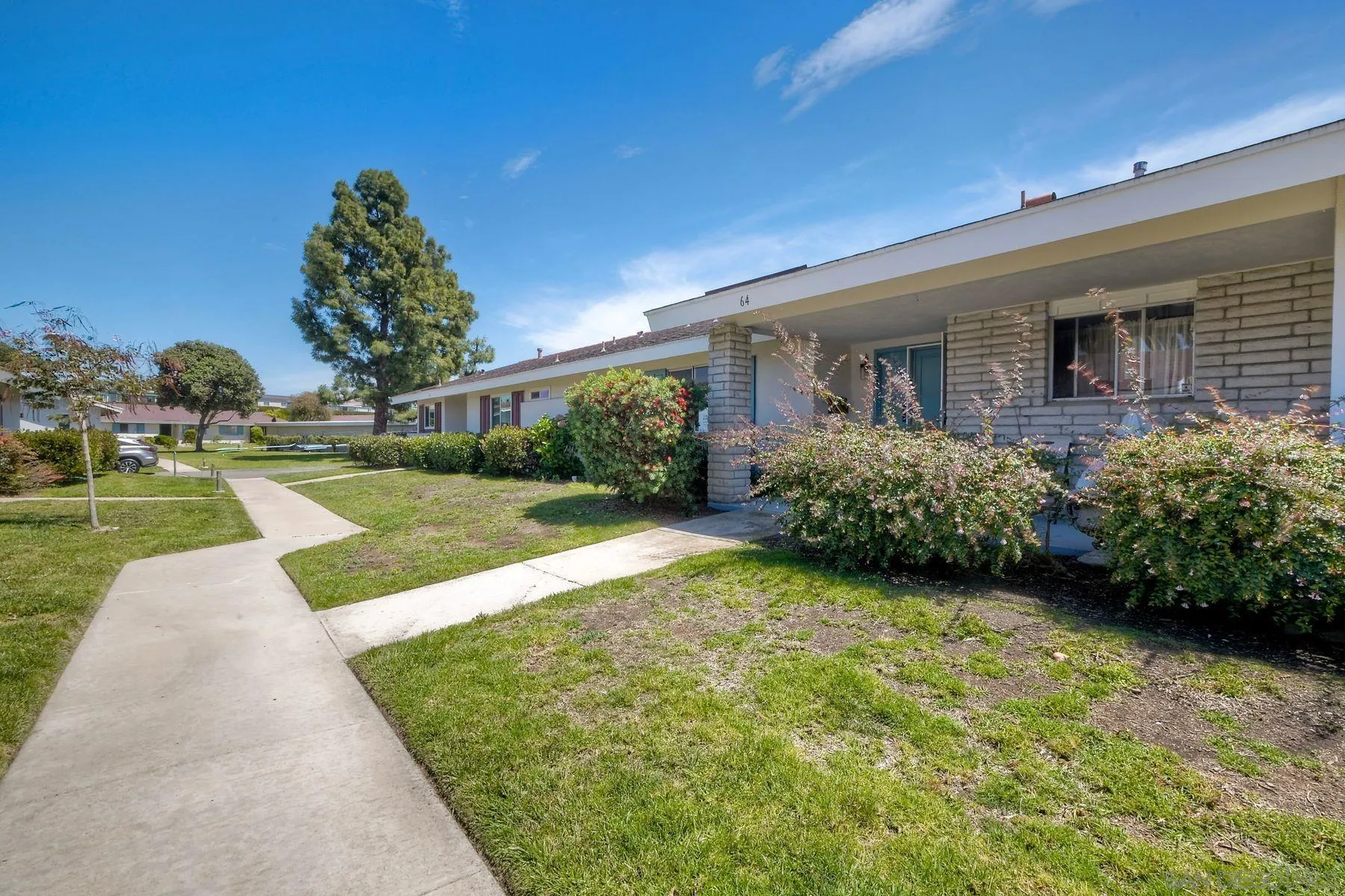 Photo #1: 260010599 Listing: Photo #1