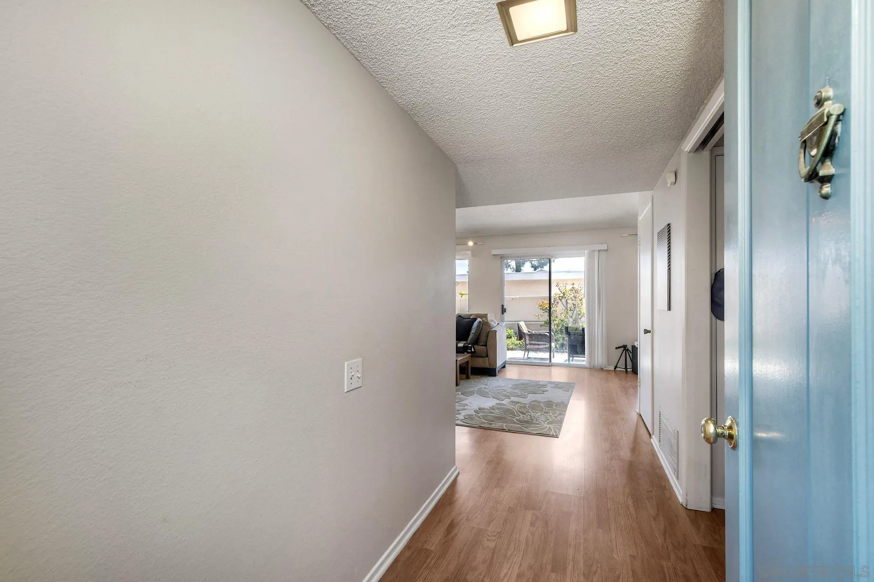 Photo #3: 260010599 Listing: Photo #3