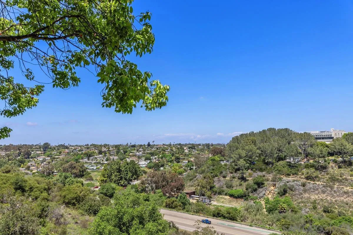 https://cdn.realtyfeed.com/cdn/127/260010603/6d091ce3ad0f0a844b1ea0e7d74e00ed.webp